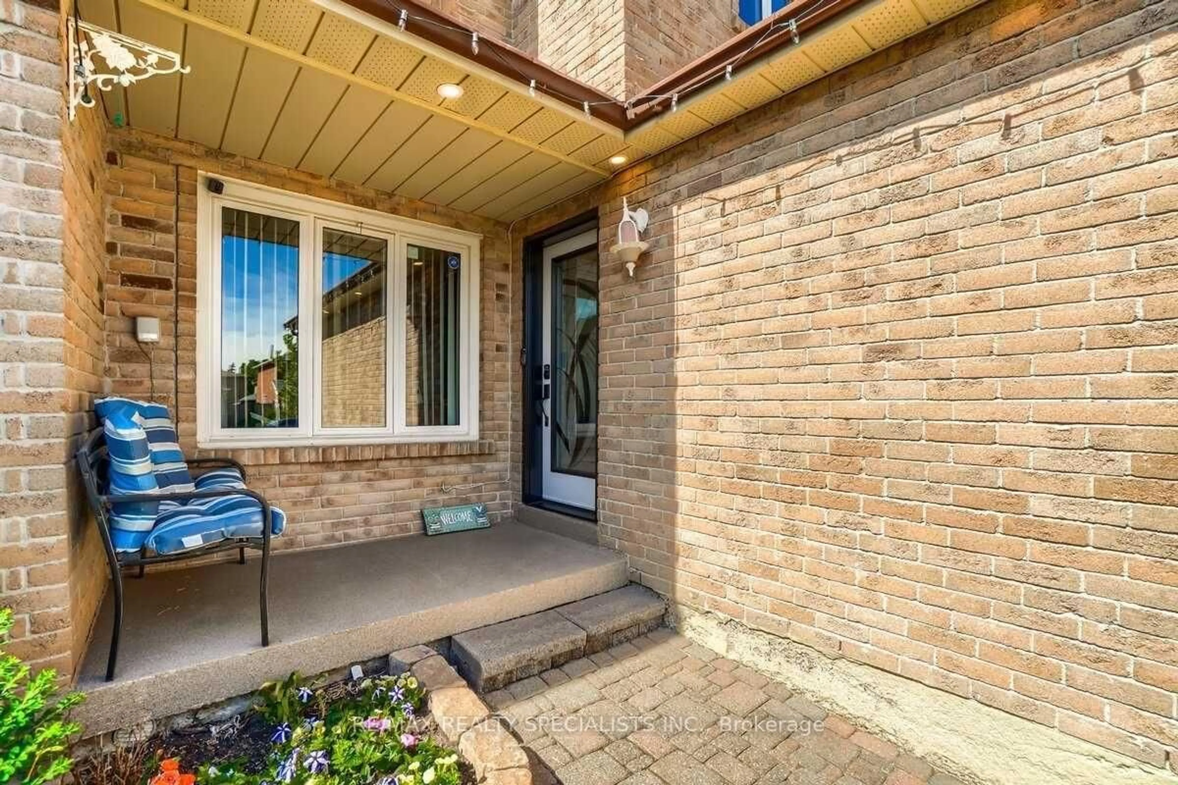 Unknown for 41 Jay St, Brampton Ontario L6Z 3V6