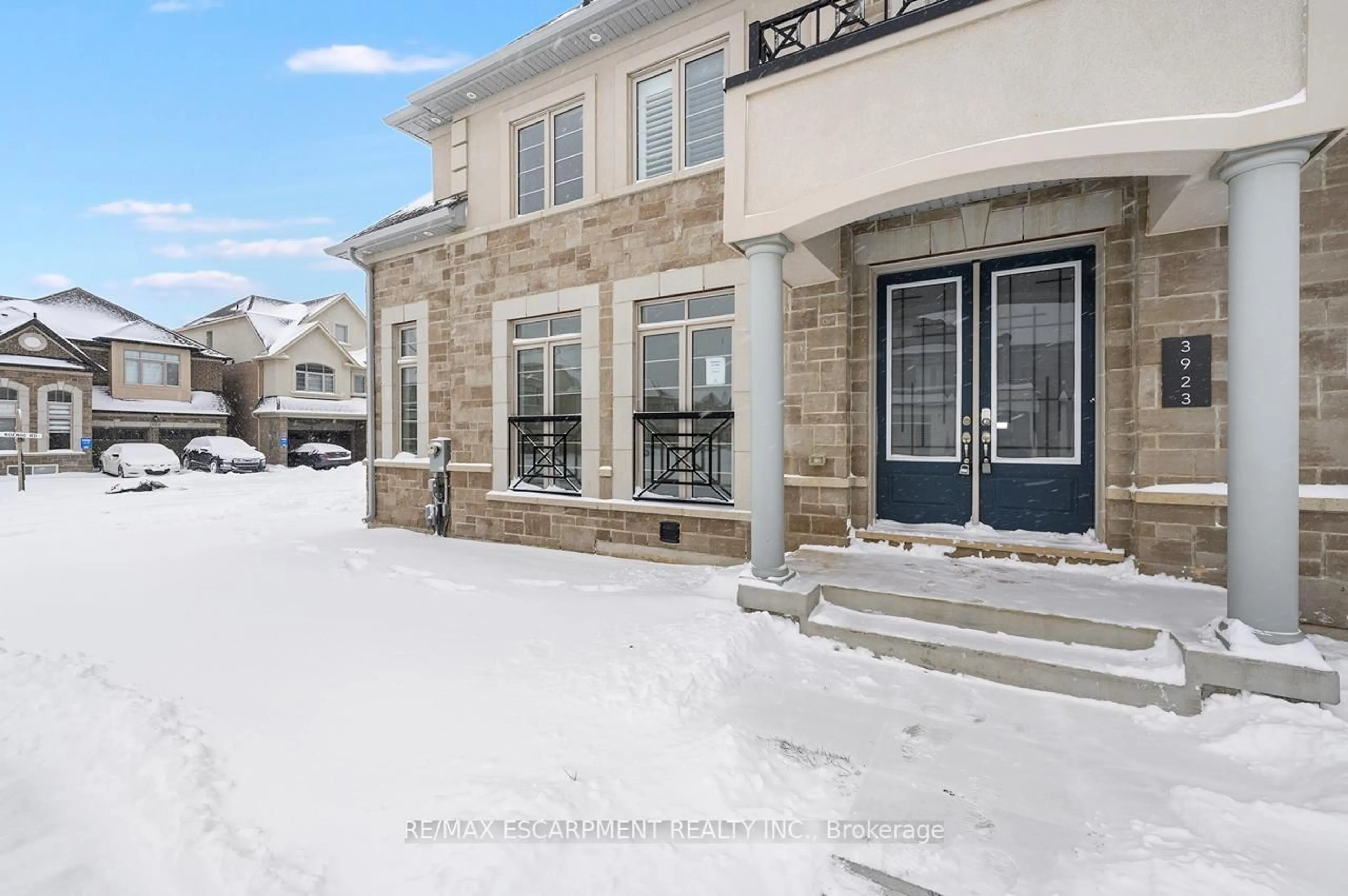 Unknown for 3923 Koenig Rd, Burlington Ontario L7M 0Z8