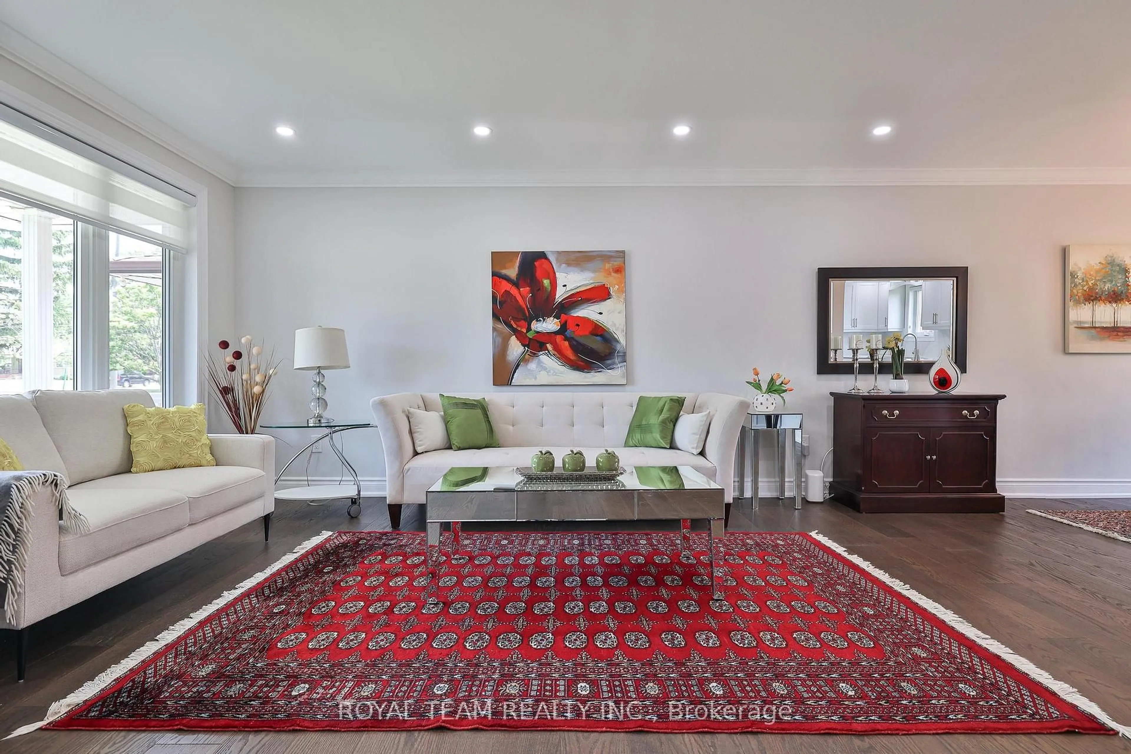 Living room with furniture, carpet floor for 6 Crioline Rd, Toronto Ontario M6L 2S3