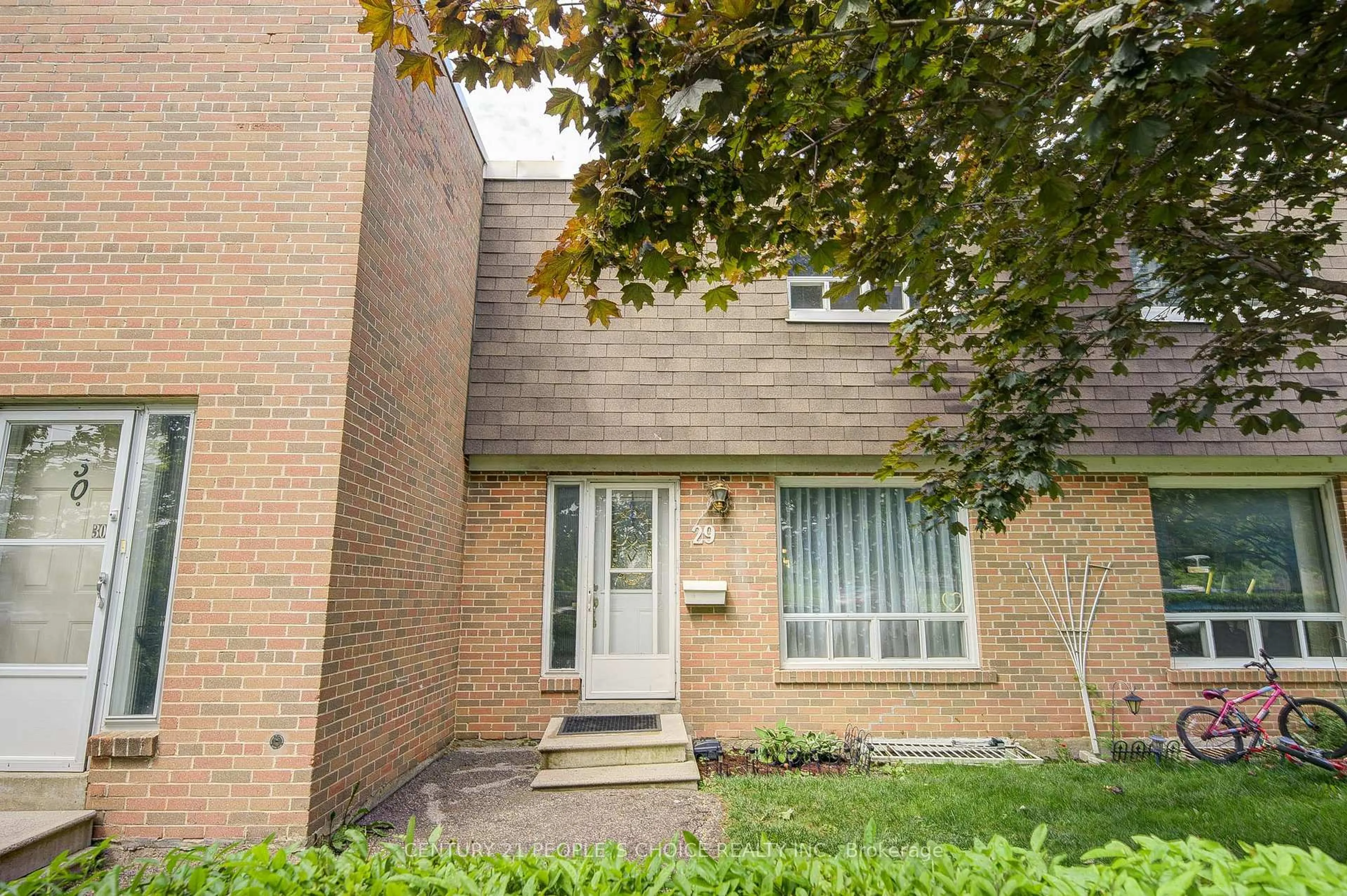 Home with brick exterior material, street for 1730 Albion Rd #29, Toronto Ontario M9V 1C1