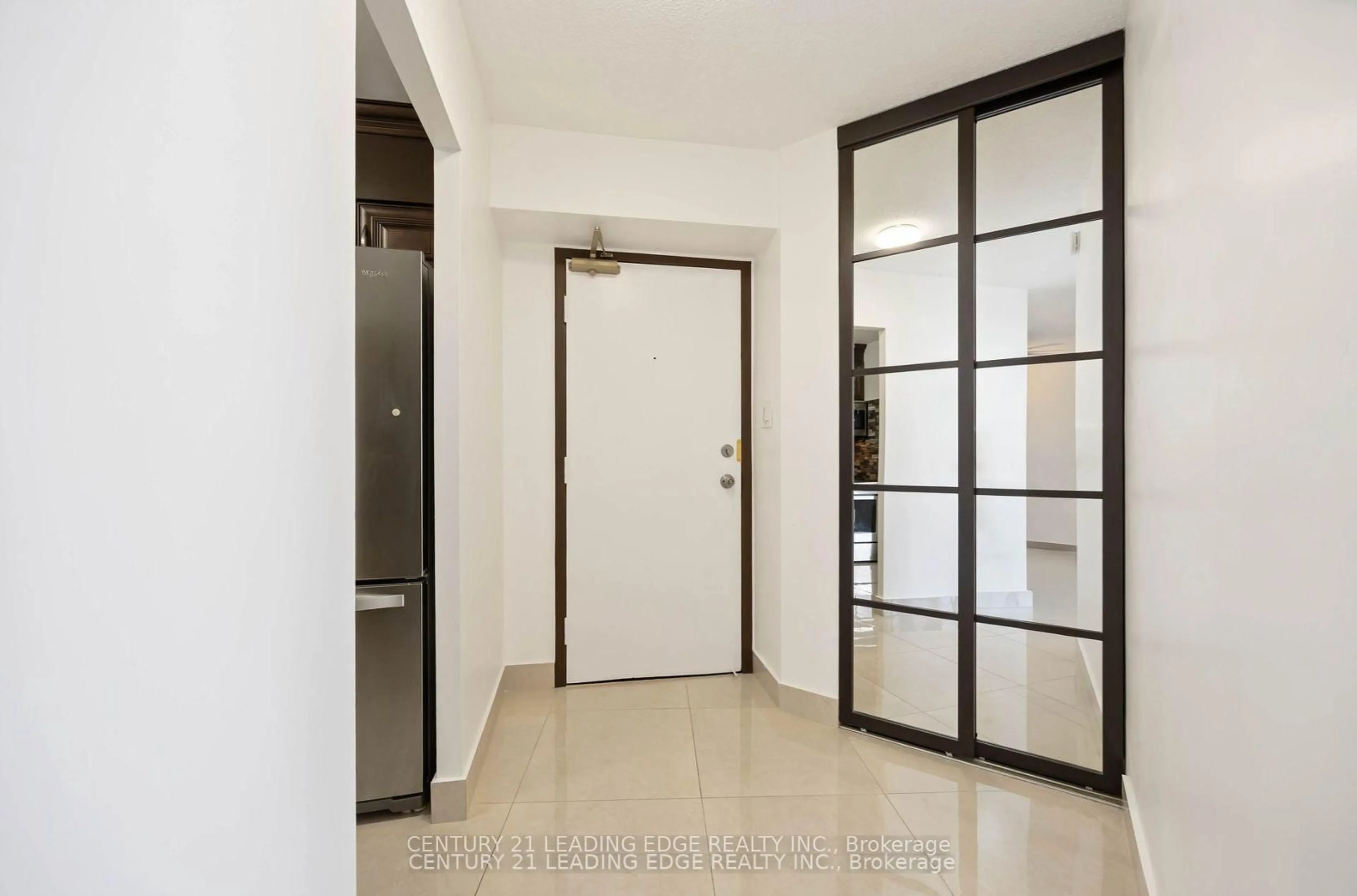 Indoor foyer for 330 Dixon Rd #2403, Toronto Ontario M9R 1S9