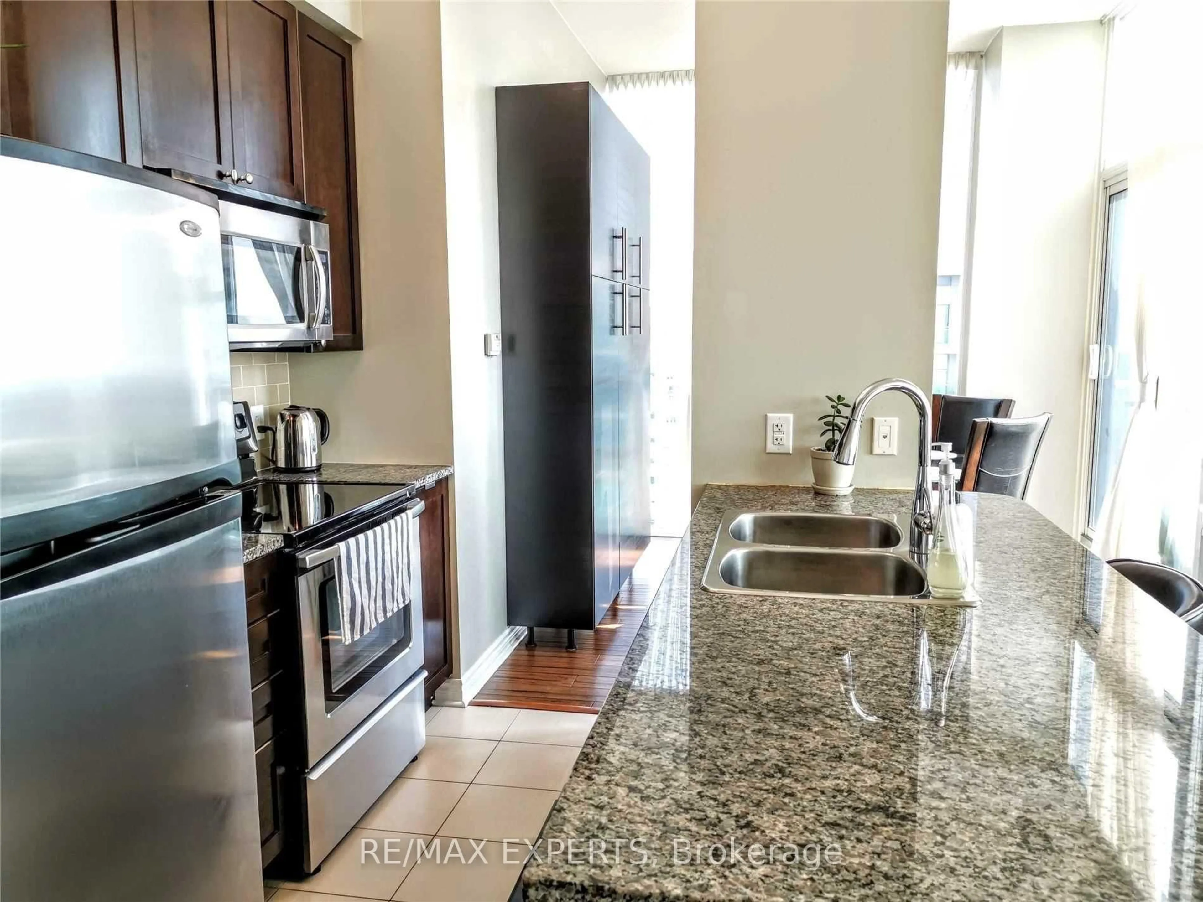 Unknown for 3525 Kariya Dr #Ph3607, Mississauga Ontario L5H 0C2