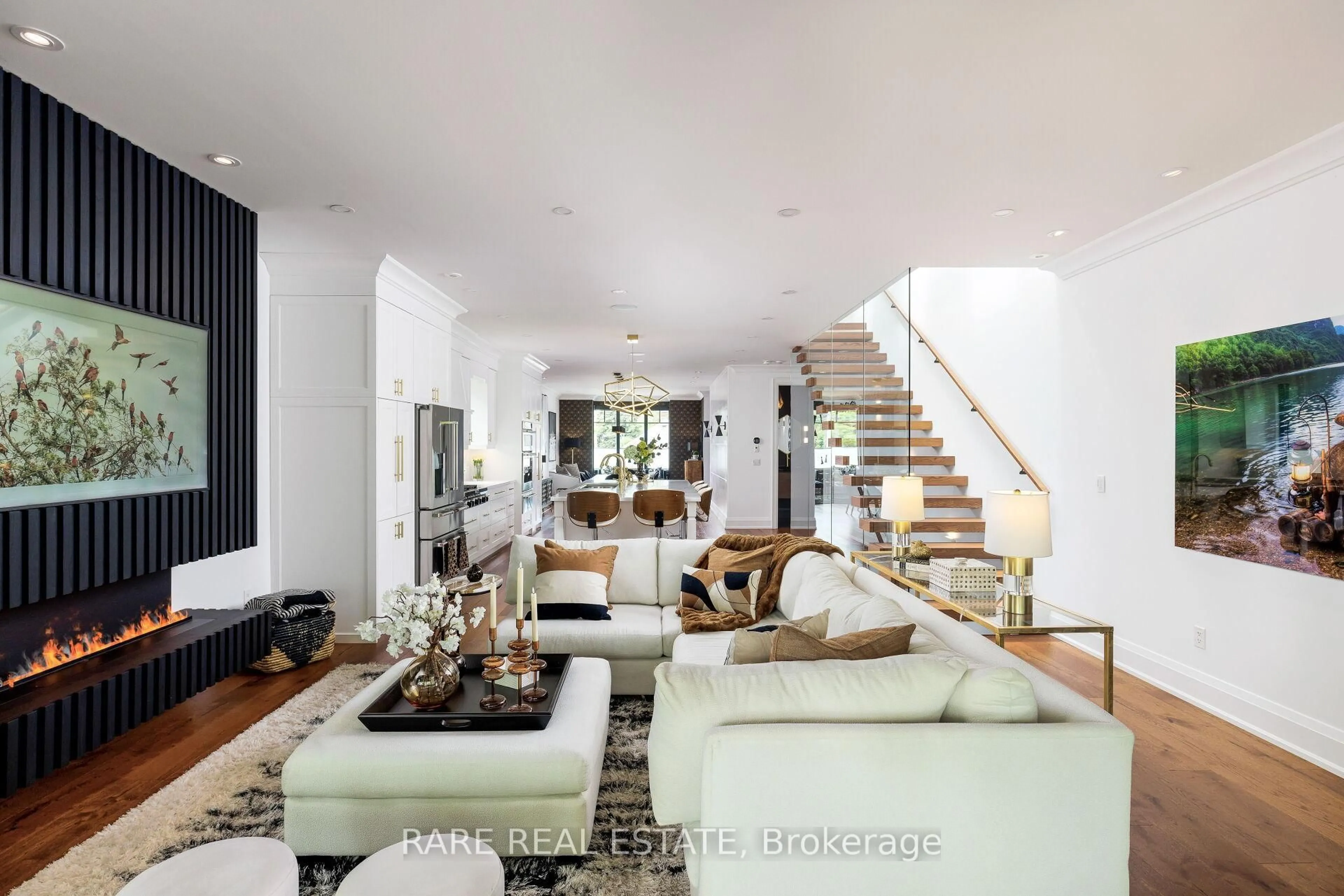 Unknown for 31 Third St, Toronto Ontario M8V 2X7