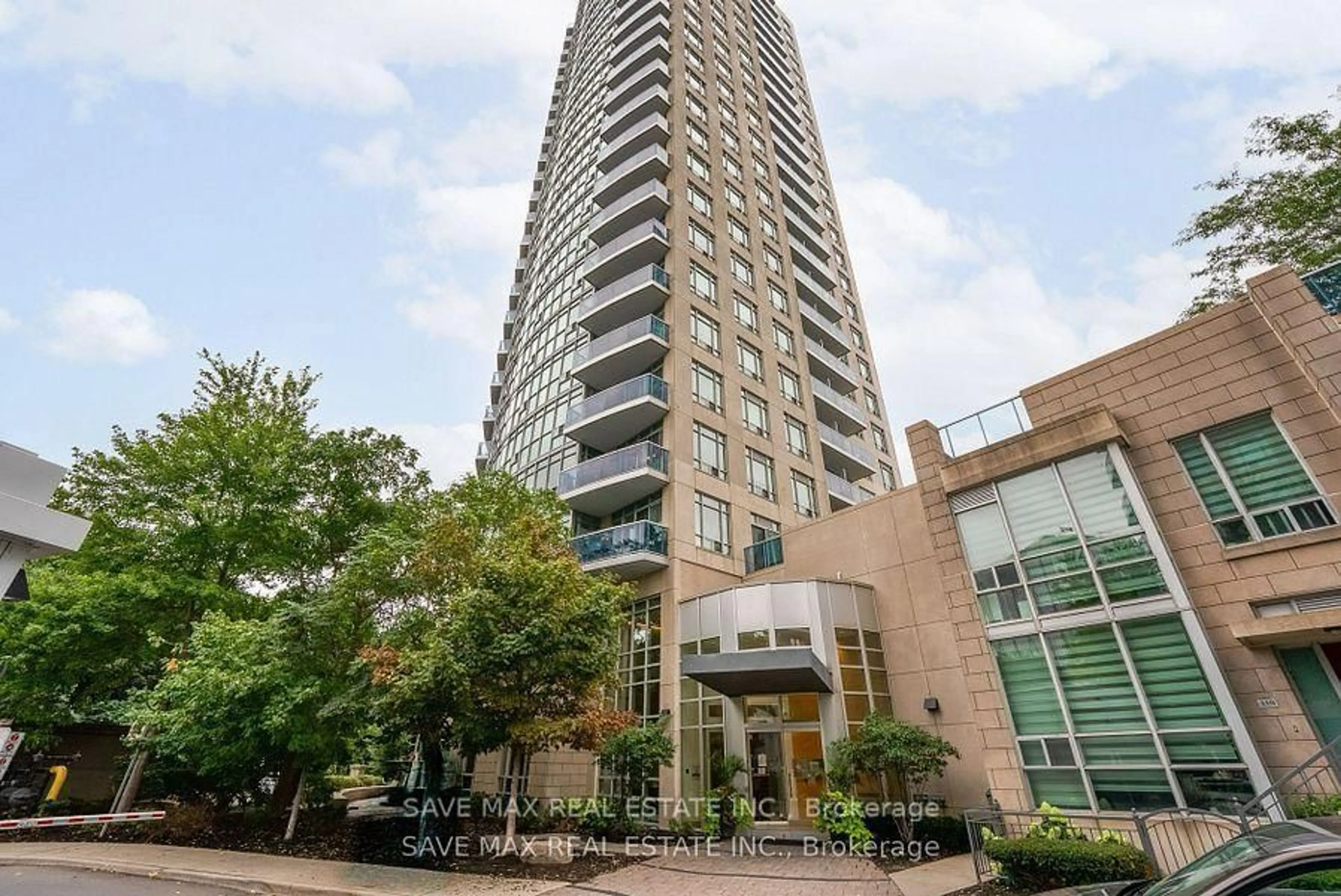 Indoor foyer for 90 Absolute Ave #1907, Mississauga Ontario L4Z 0A3
