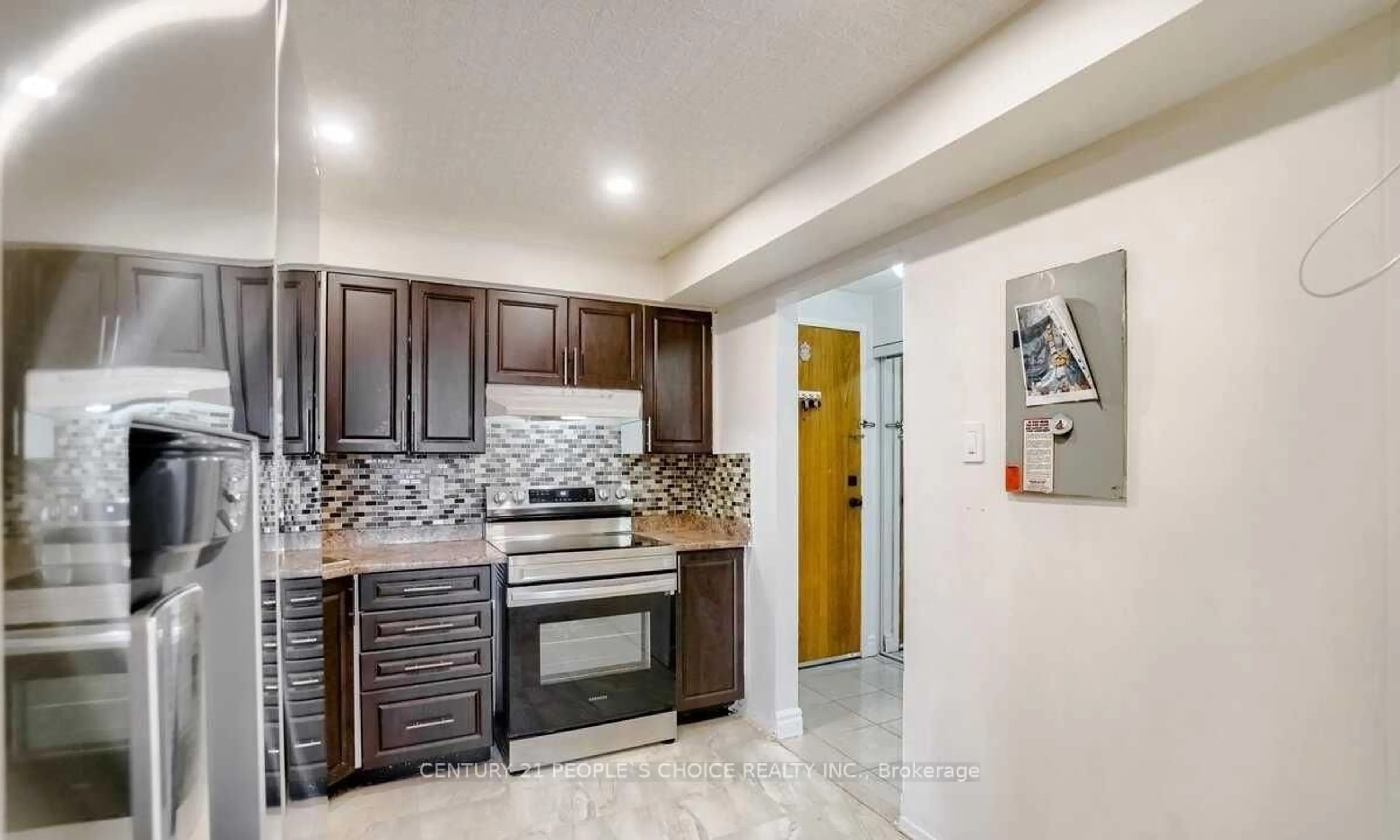 Unknown for 41 Markbrook Lane #411, Toronto Ontario M9V 5E6