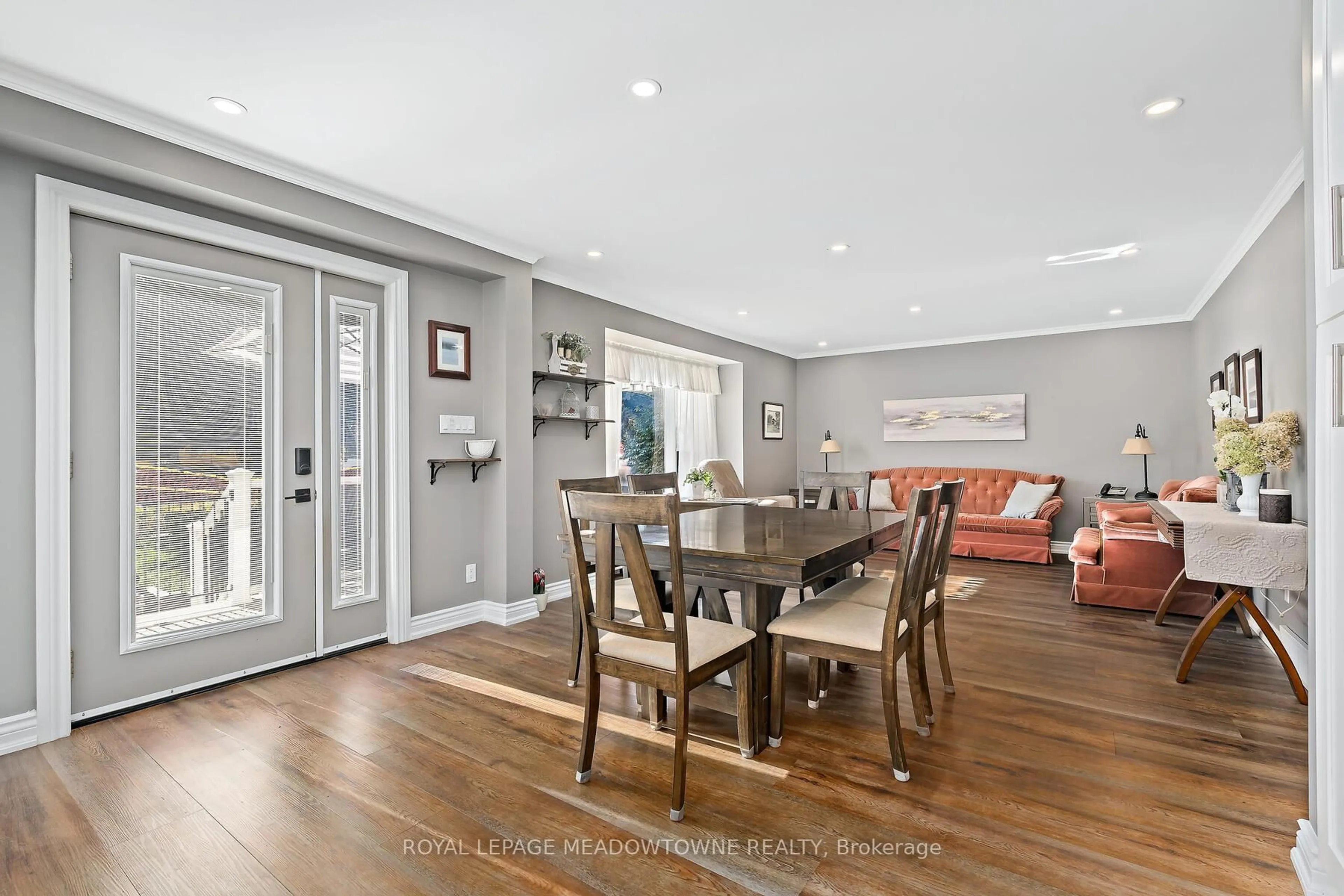 Unknown for 7 Temple Rd, Halton Hills Ontario L7G 3J6