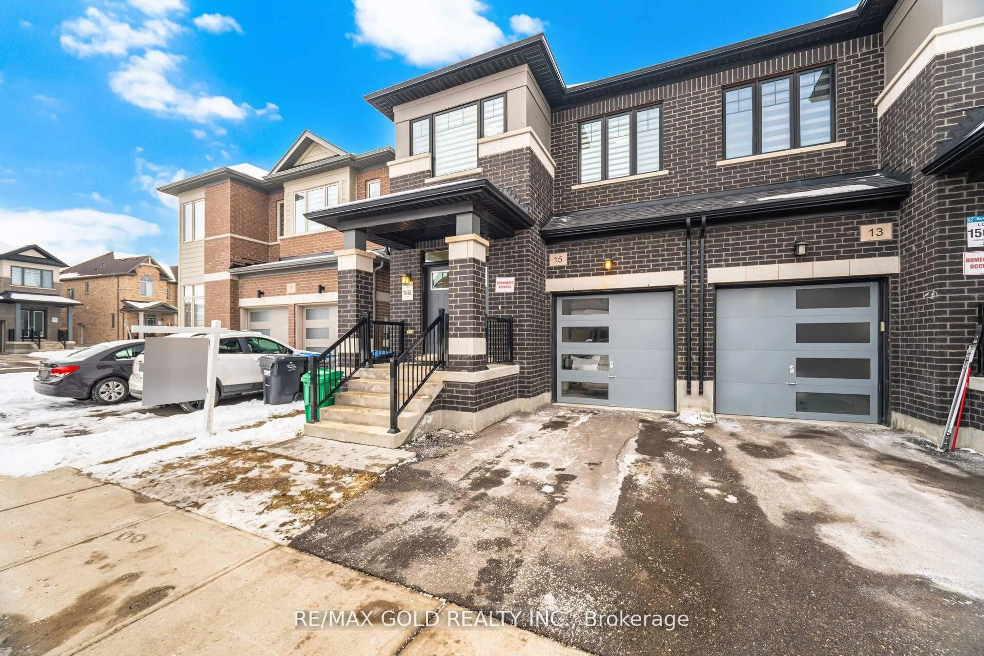 Home with brick exterior material, street for 15 Spinland St, Caledon Ontario L7C 4K4