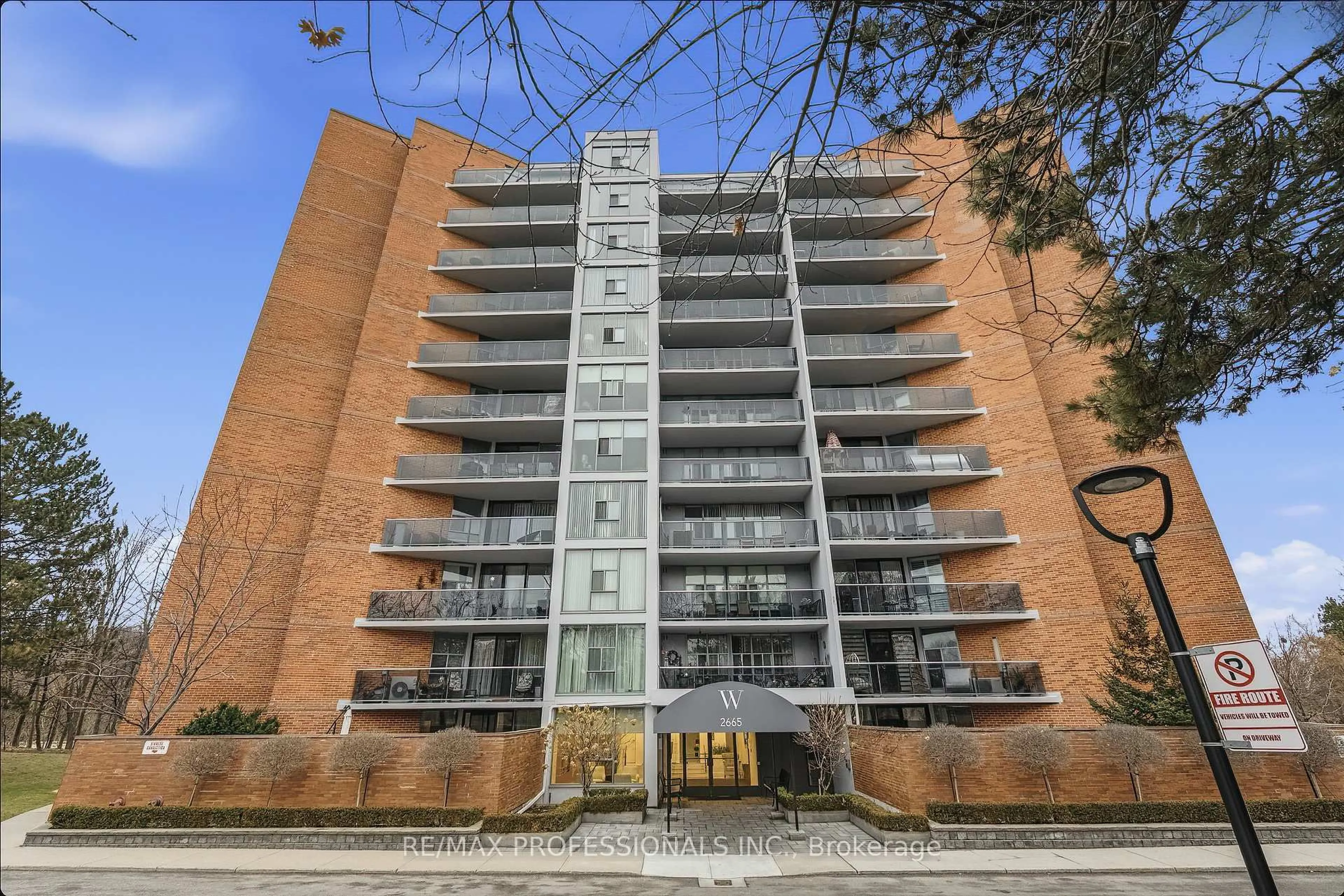 Unknown for 2665 Windwood Dr #505, Mississauga Ontario L5N 2P2