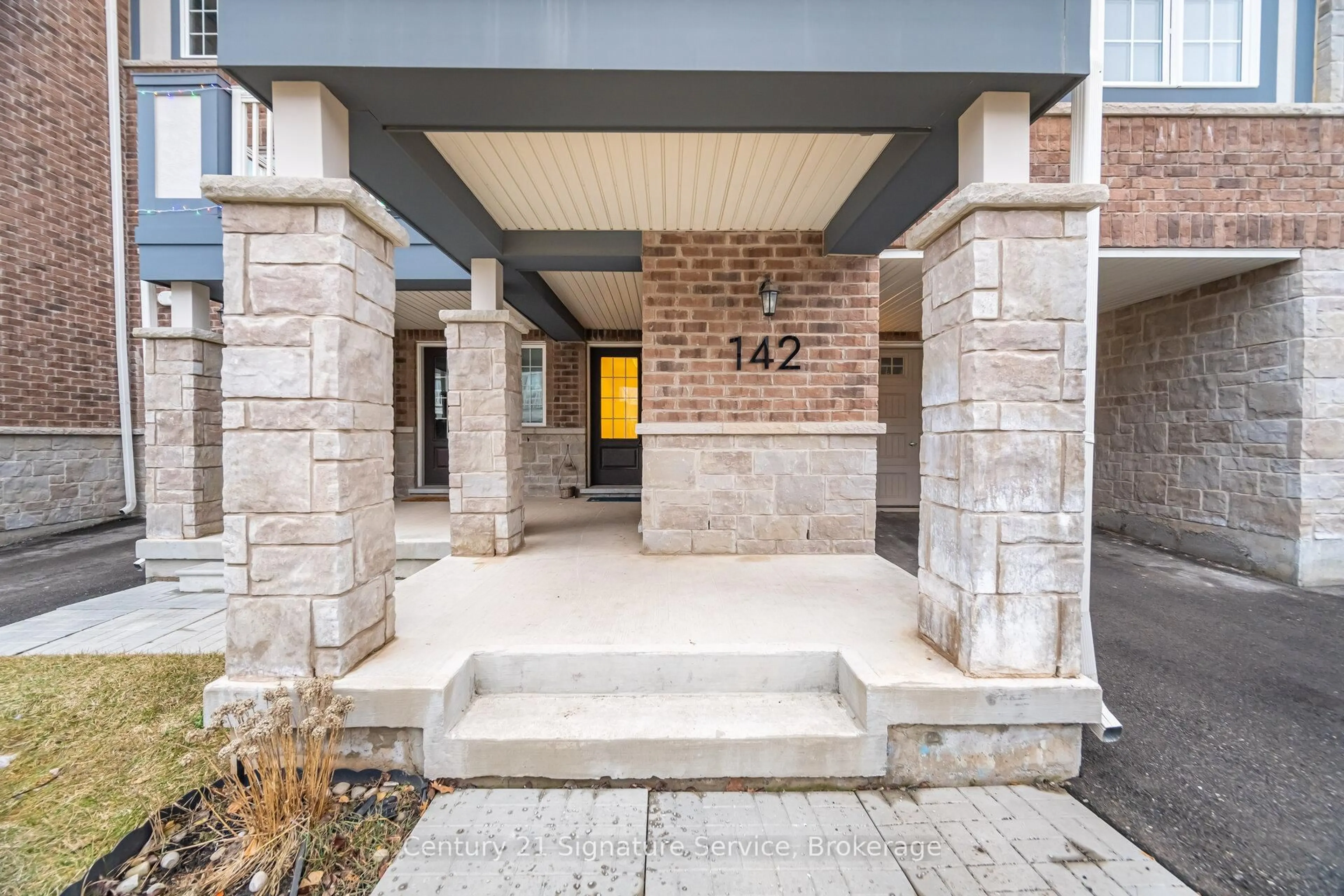 Unknown for 142 Christopher Rd, Oakville Ontario L6H 0Y2
