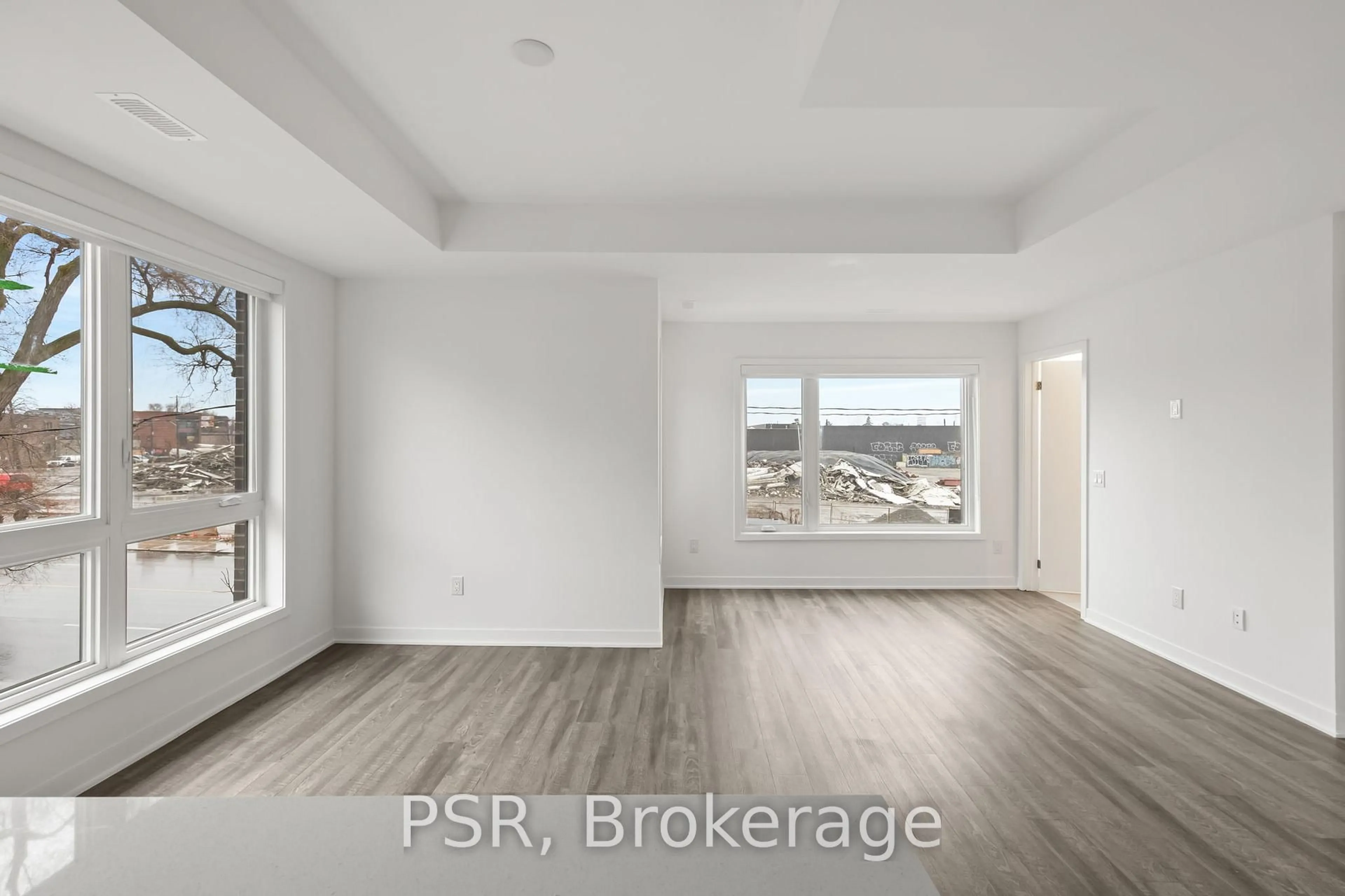 A pic of a room for 40 Ed Clark Gardens Blvd #TH13, Toronto Ontario M6N 0B5