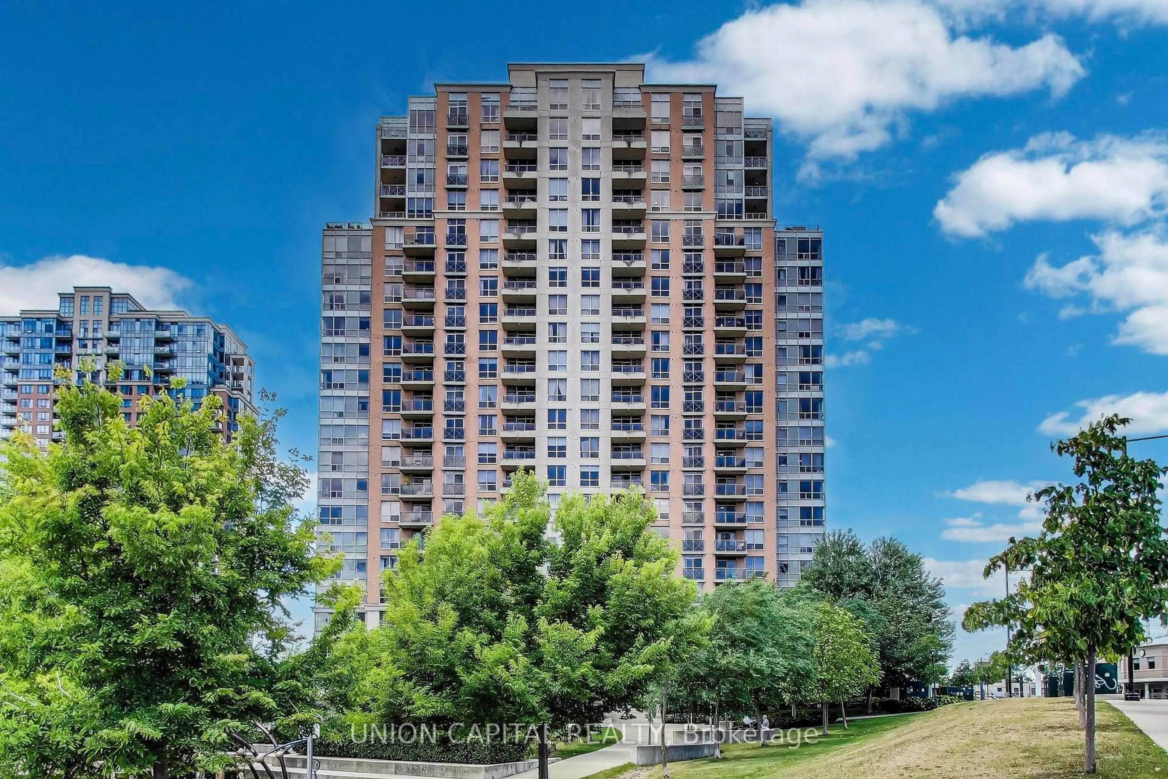 A pic from outside/outdoor area/front of a property/back of a property/a pic from drone, city buildings view from balcony for 5229 Dundas St #1104, Toronto Ontario M9B 6L9