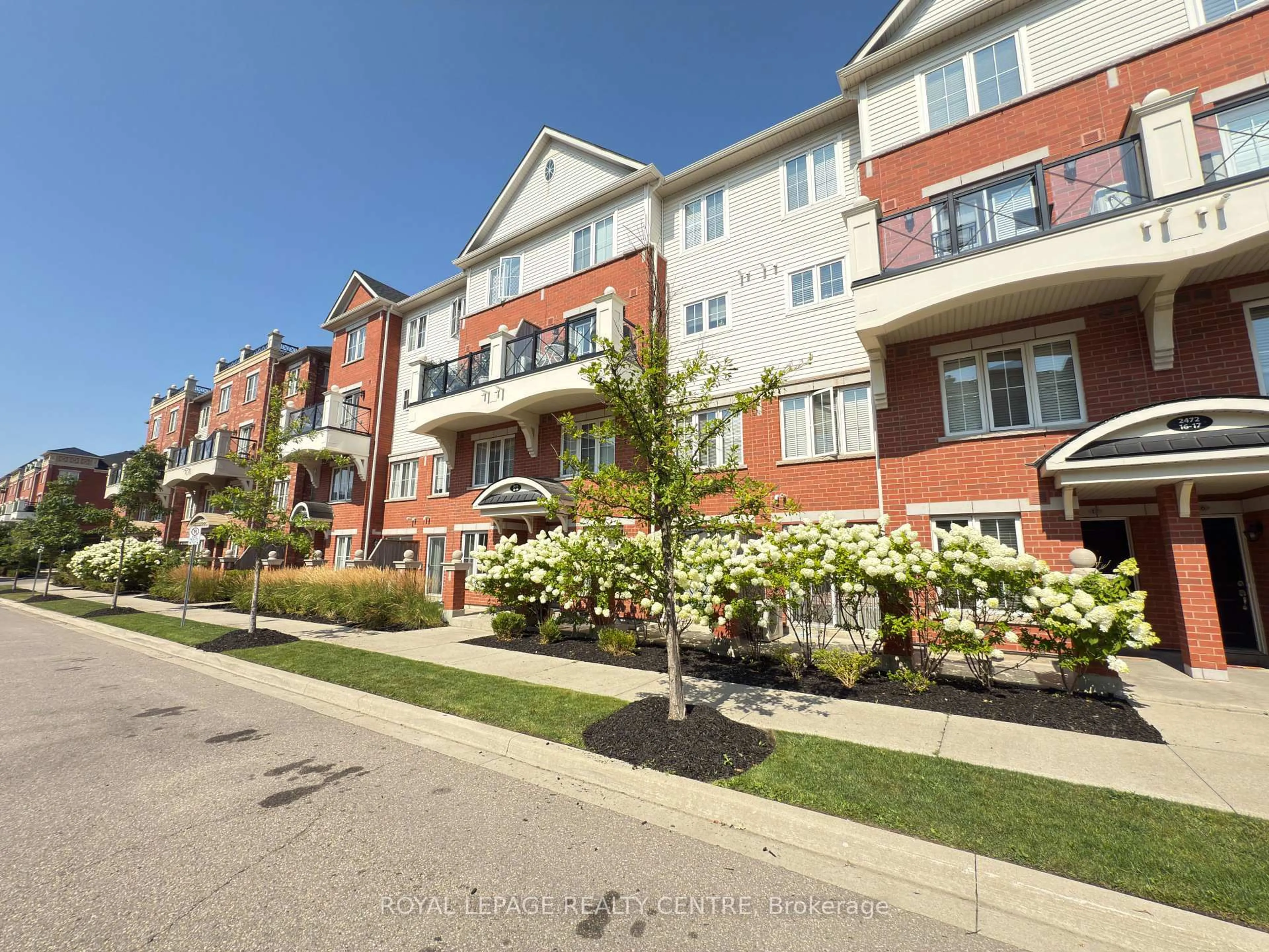 Unknown for 2472 Post Rd #19, Oakville Ontario L6H 0K1