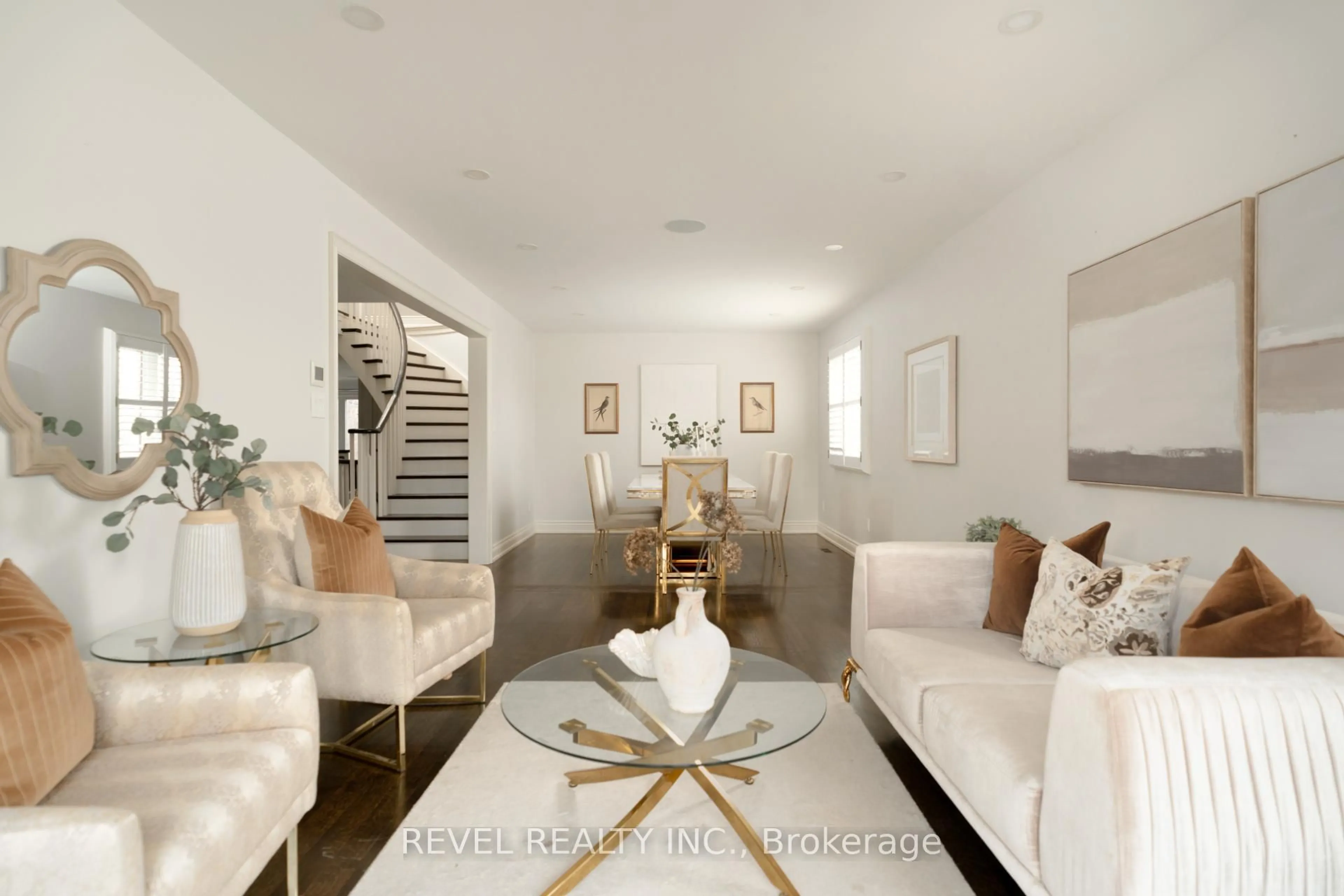 Living room with furniture, unknown for 2192 Oakmead Blvd, Oakville Ontario L6H 6B4