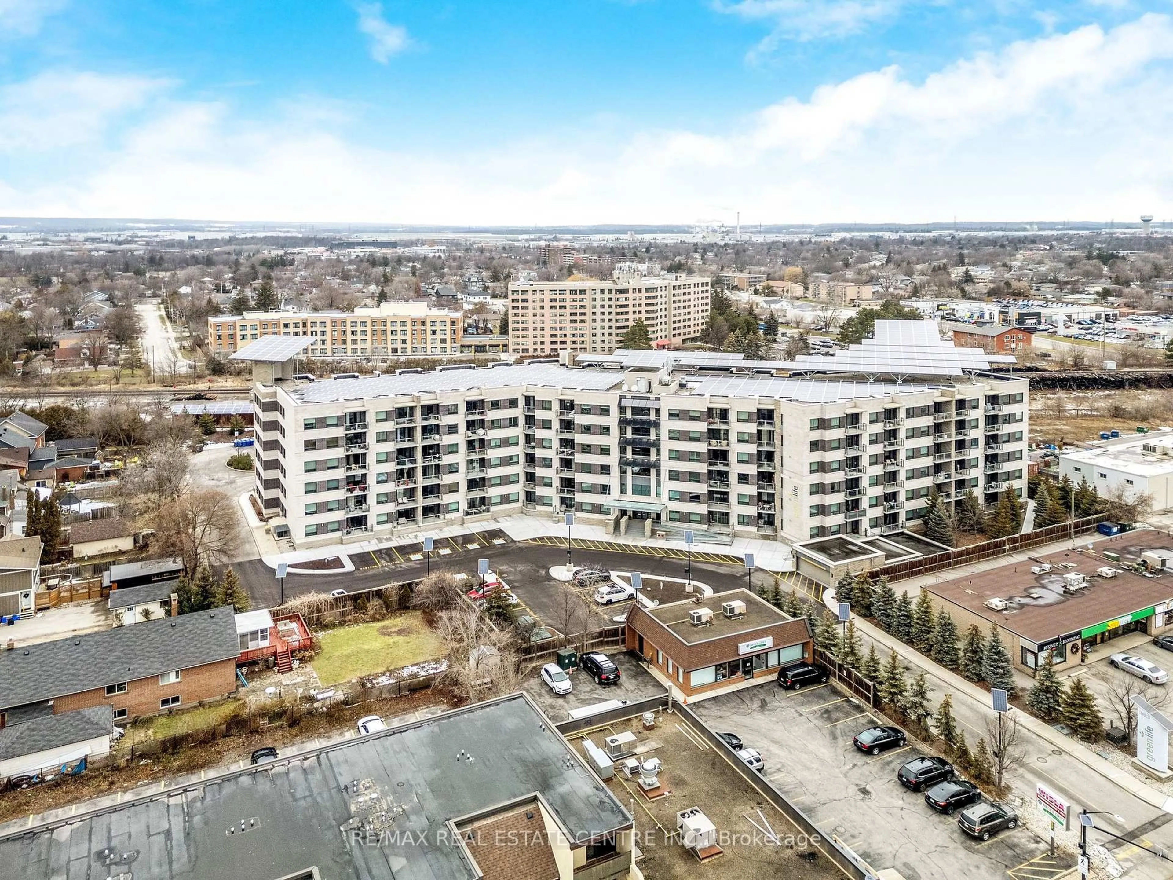 A pic from outside/outdoor area/front of a property/back of a property/a pic from drone, city buildings view from balcony for 383 Main St #216, Milton Ontario L9T 3K8