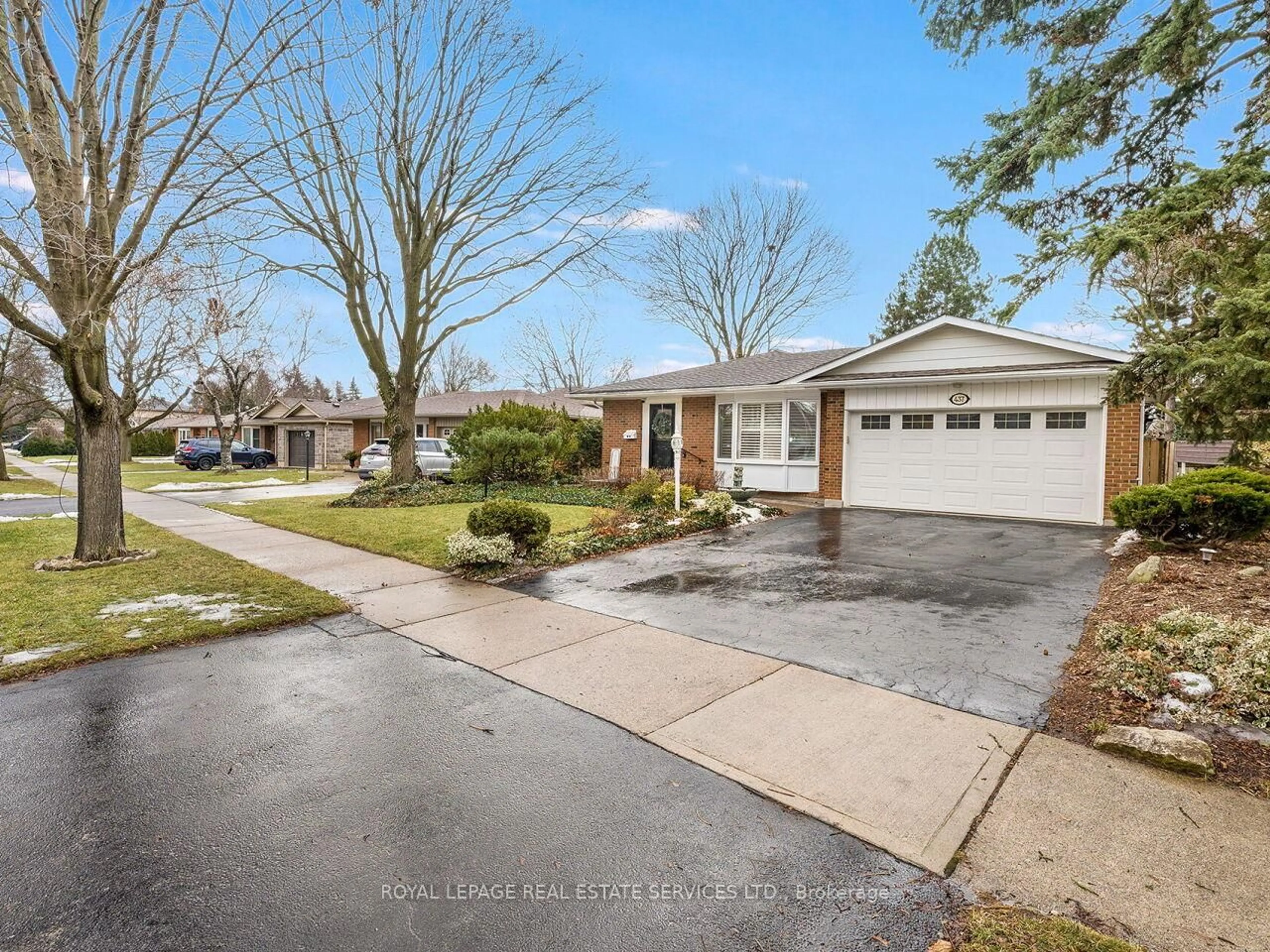 Unknown for 437 Highside Dr, Milton Ontario L9T 1W9