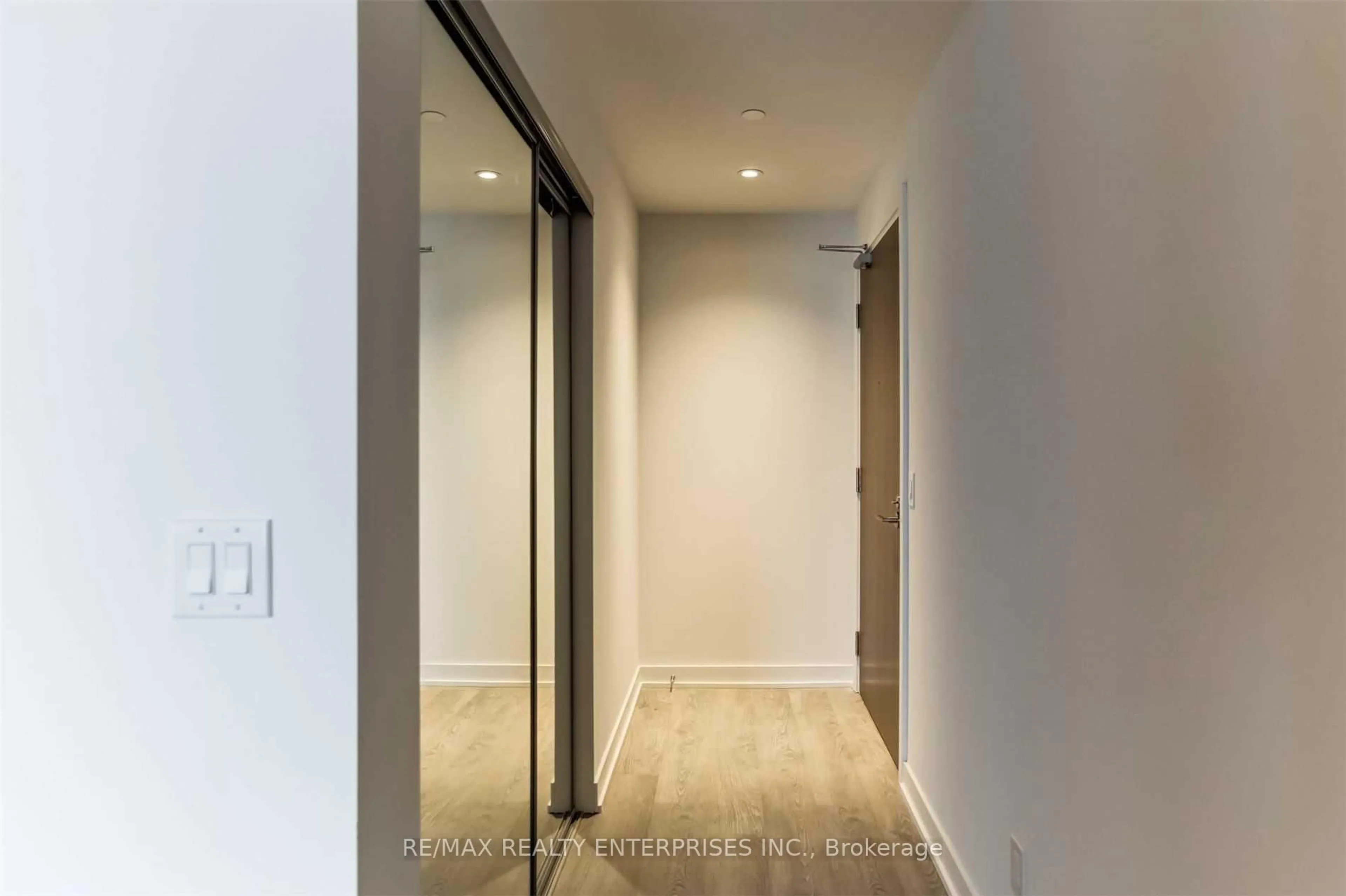 Unknown for 1926 Lakeshore Blvd #3607, Toronto Ontario M6S 1A1