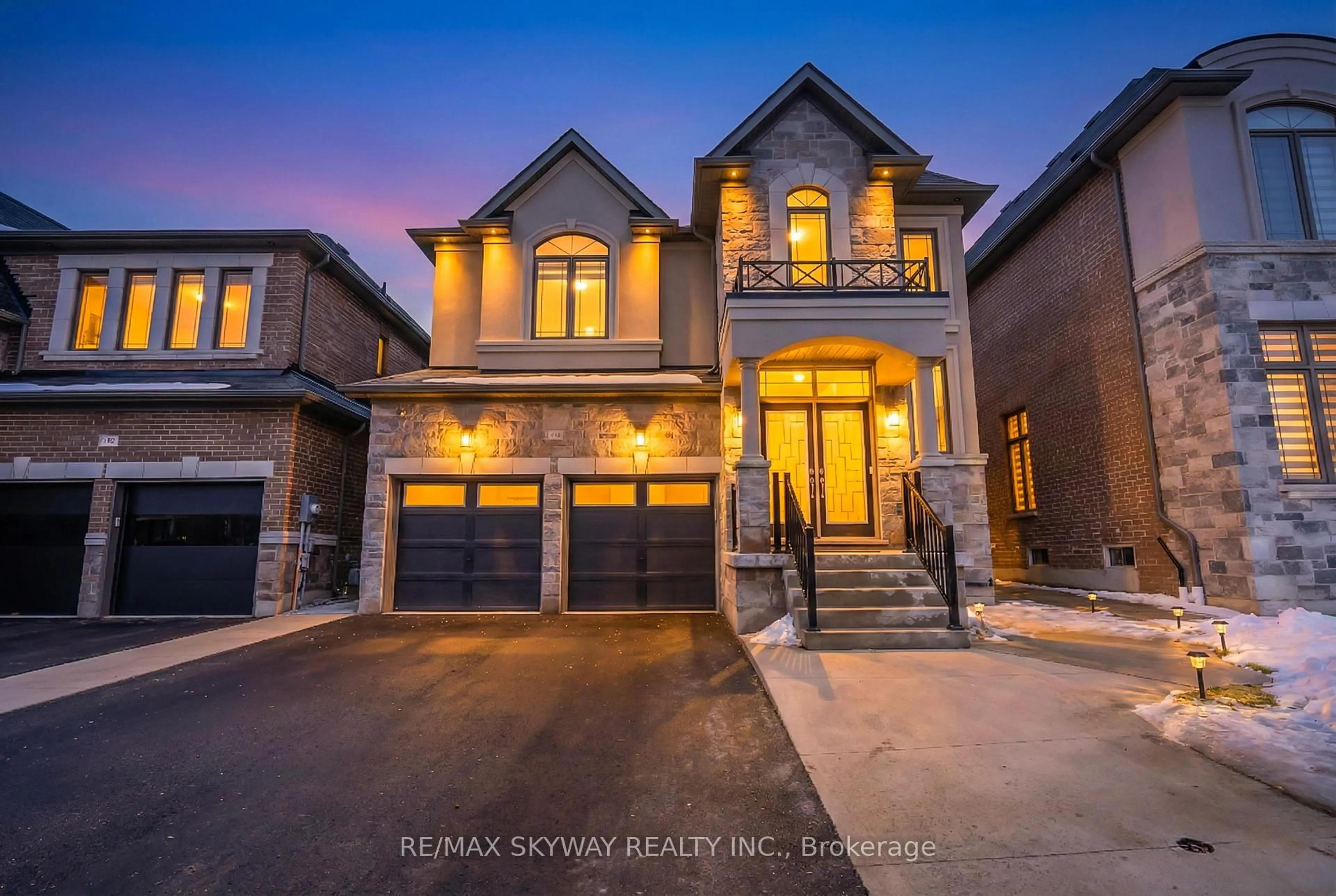 Home with brick exterior material, street for 46 Ash Hill Ave, Caledon Ontario L7C 4H8