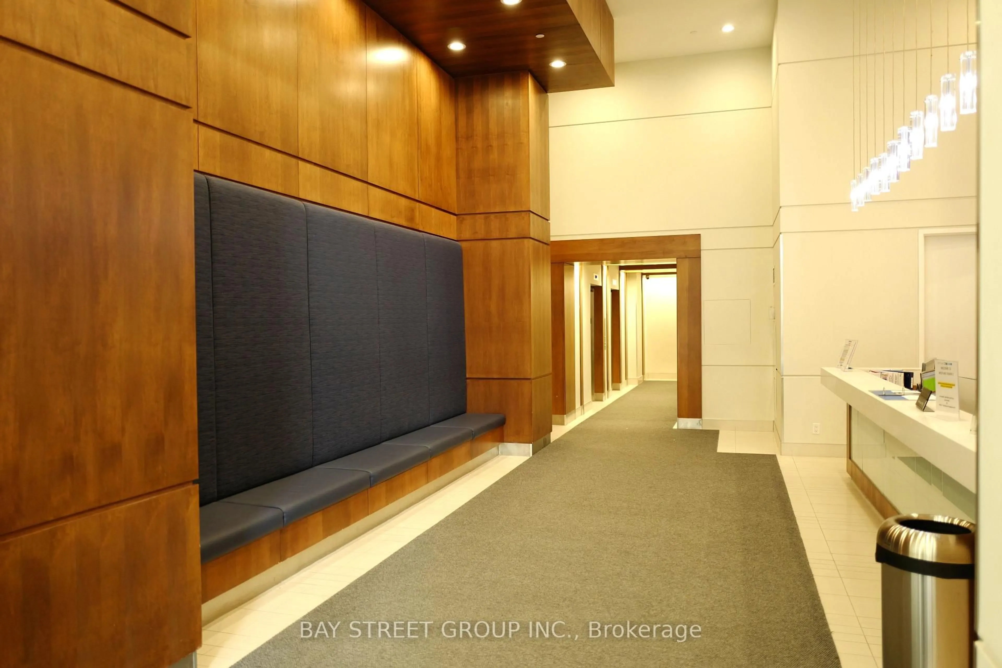 Indoor foyer for 2200 Lakeshore Blvd #718, Toronto Ontario M8V 1A4