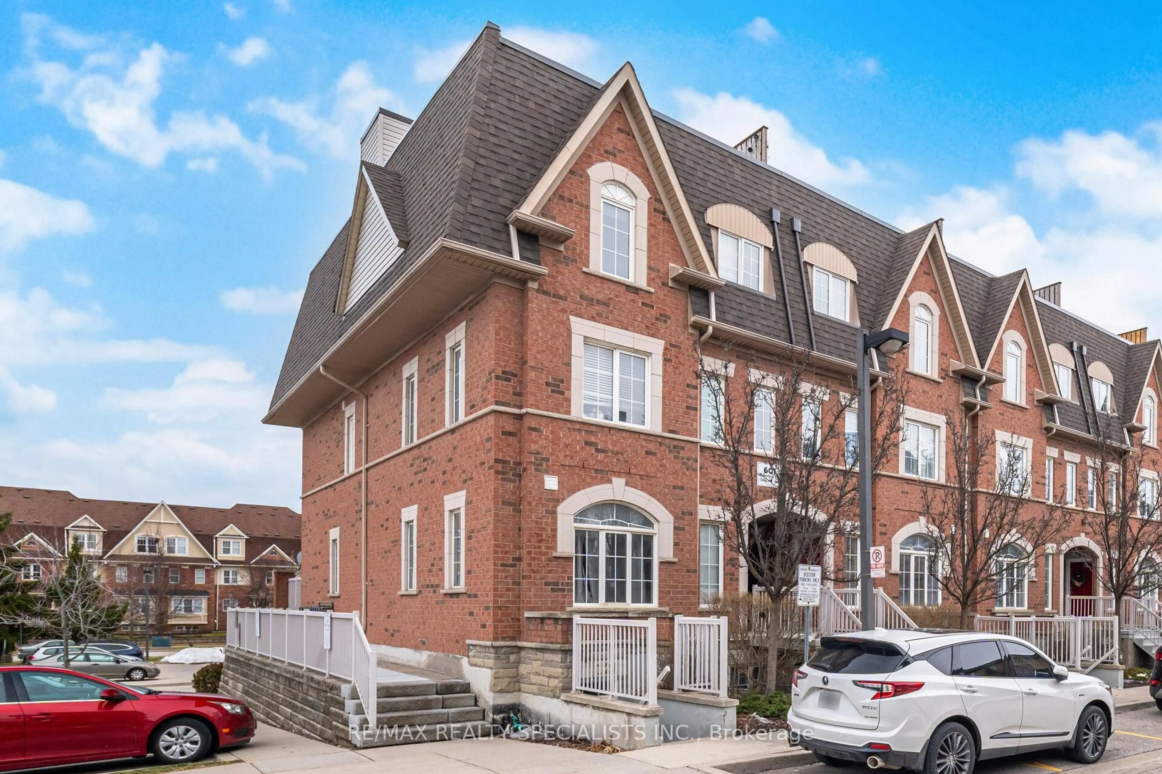 Home with brick exterior material, street for 601 Shoreline Dr #129, Mississauga Ontario L5B 4J9