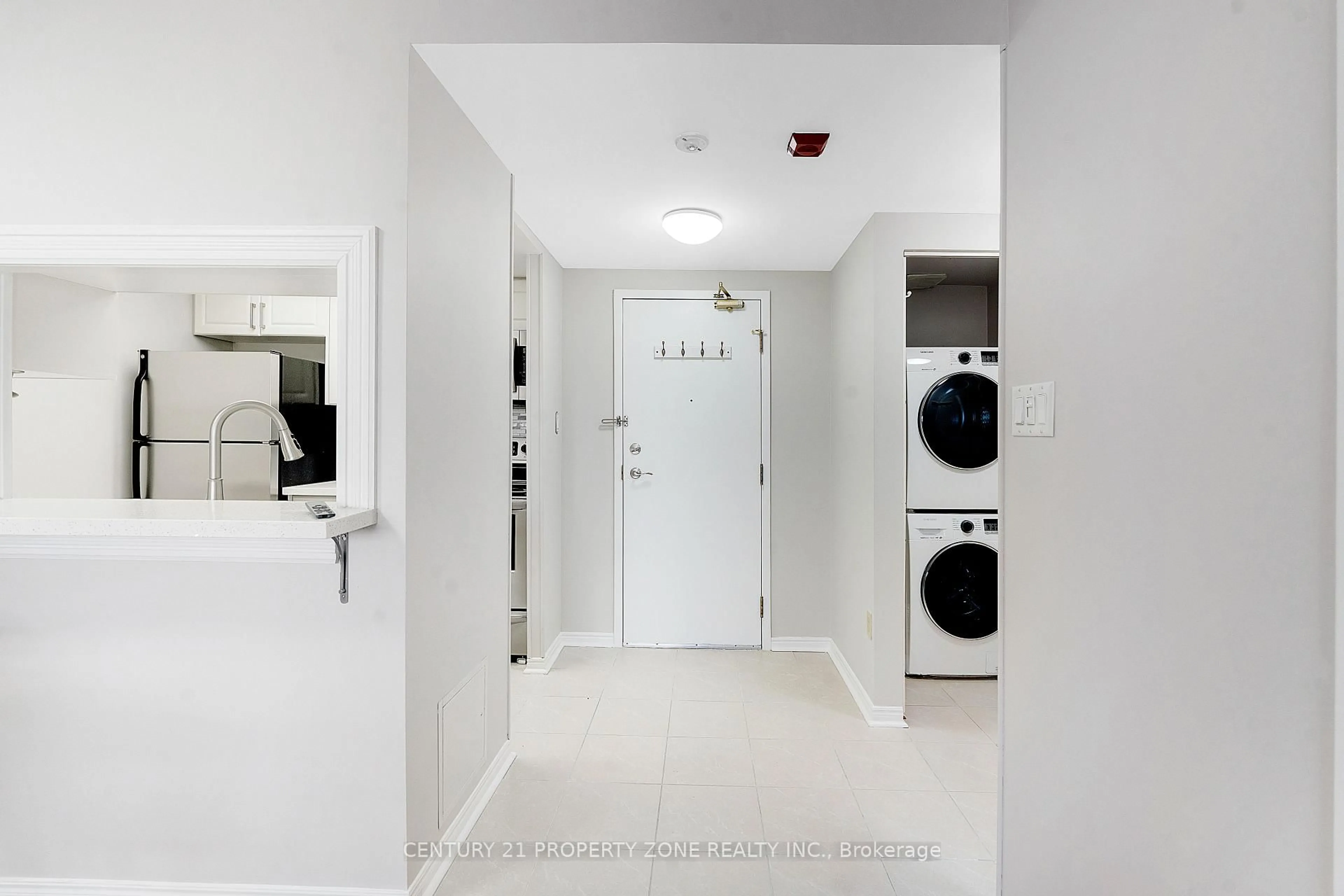 Laundry room for 8351 Mclaughlin Rd #403, Brampton Ontario L6Y 4H8