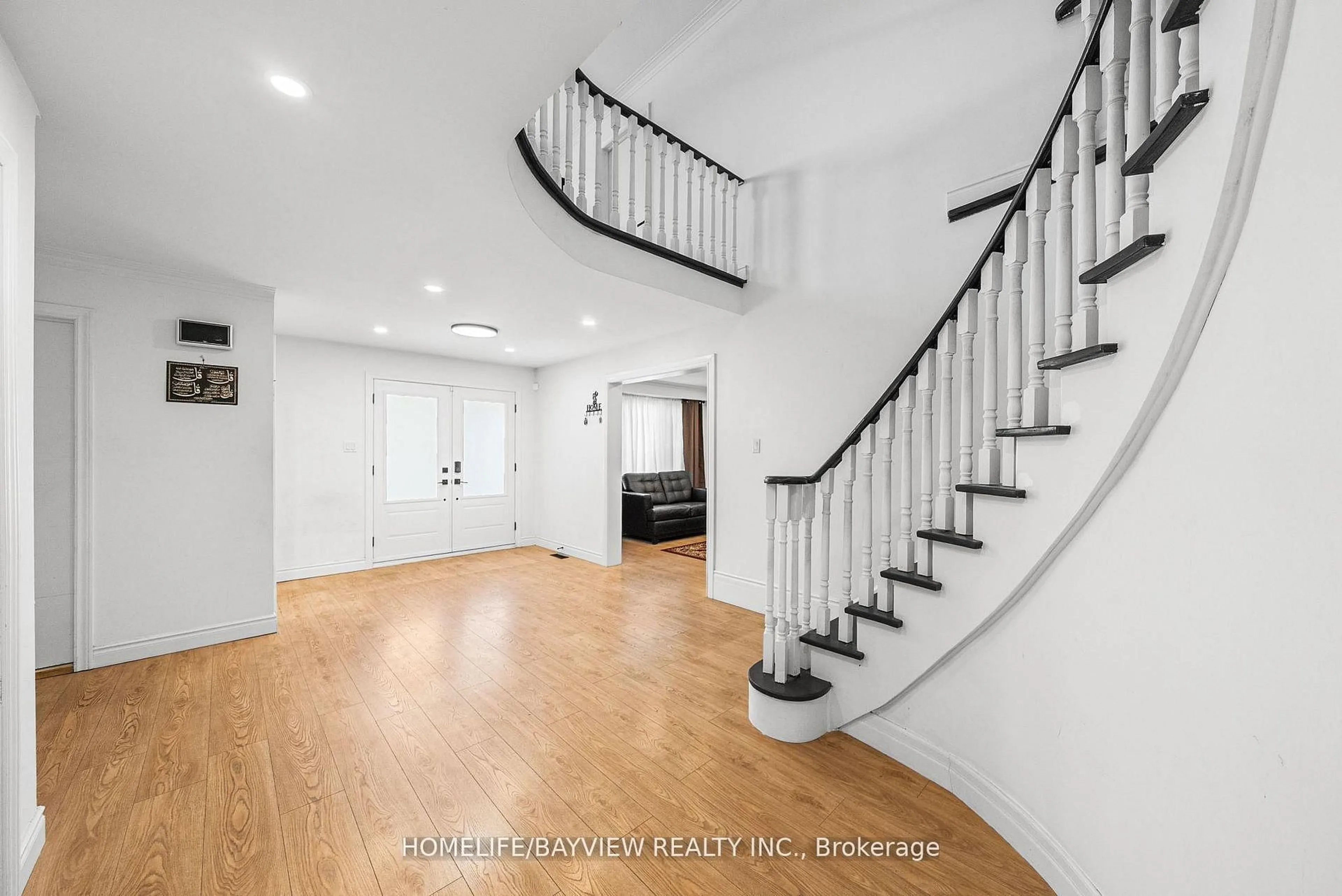 Unknown for 2602 Mason Hts, Mississauga Ontario L5B 2S2