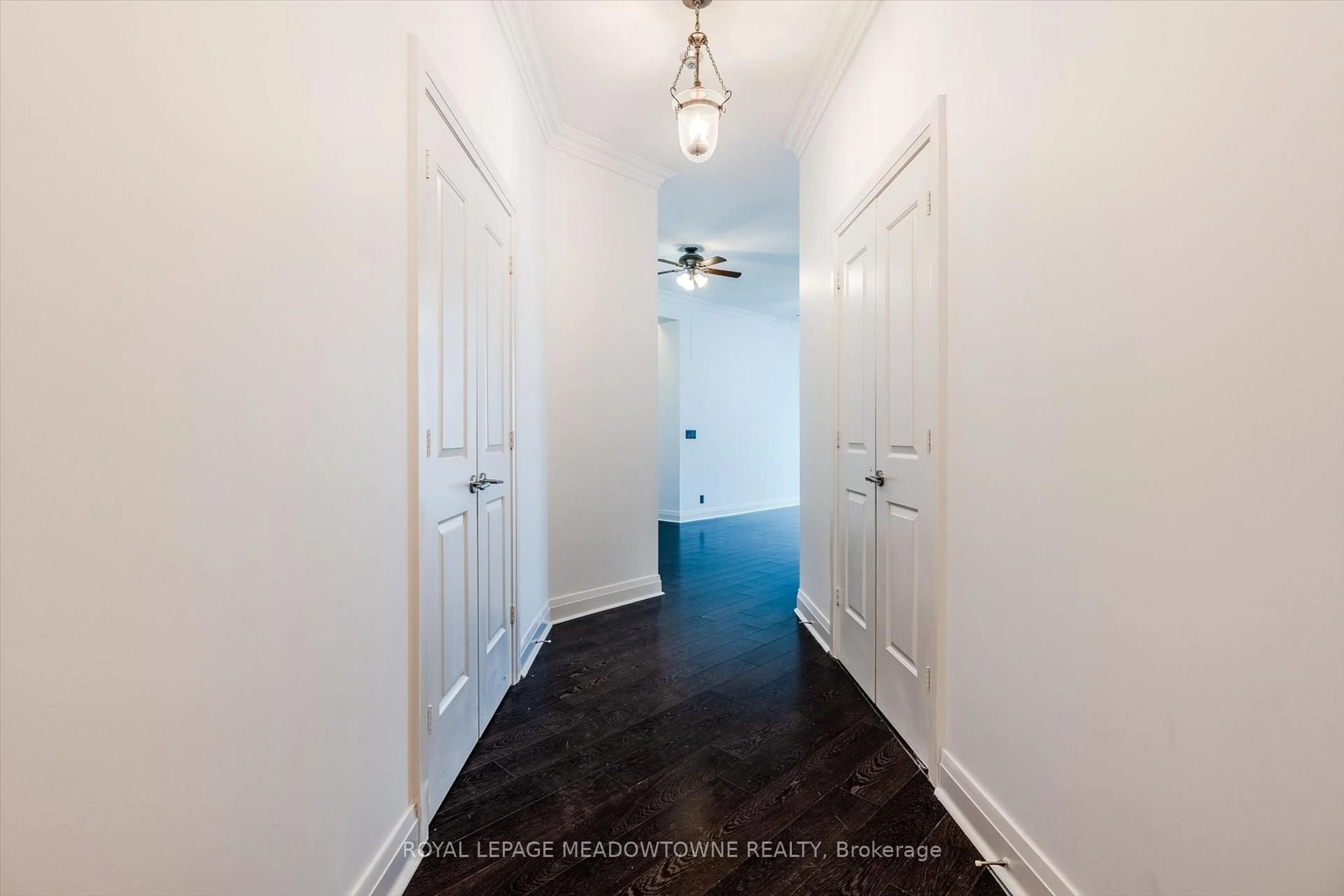 Indoor entryway for 70 Absolute Ave #2906, Mississauga Ontario L4Z 0A4