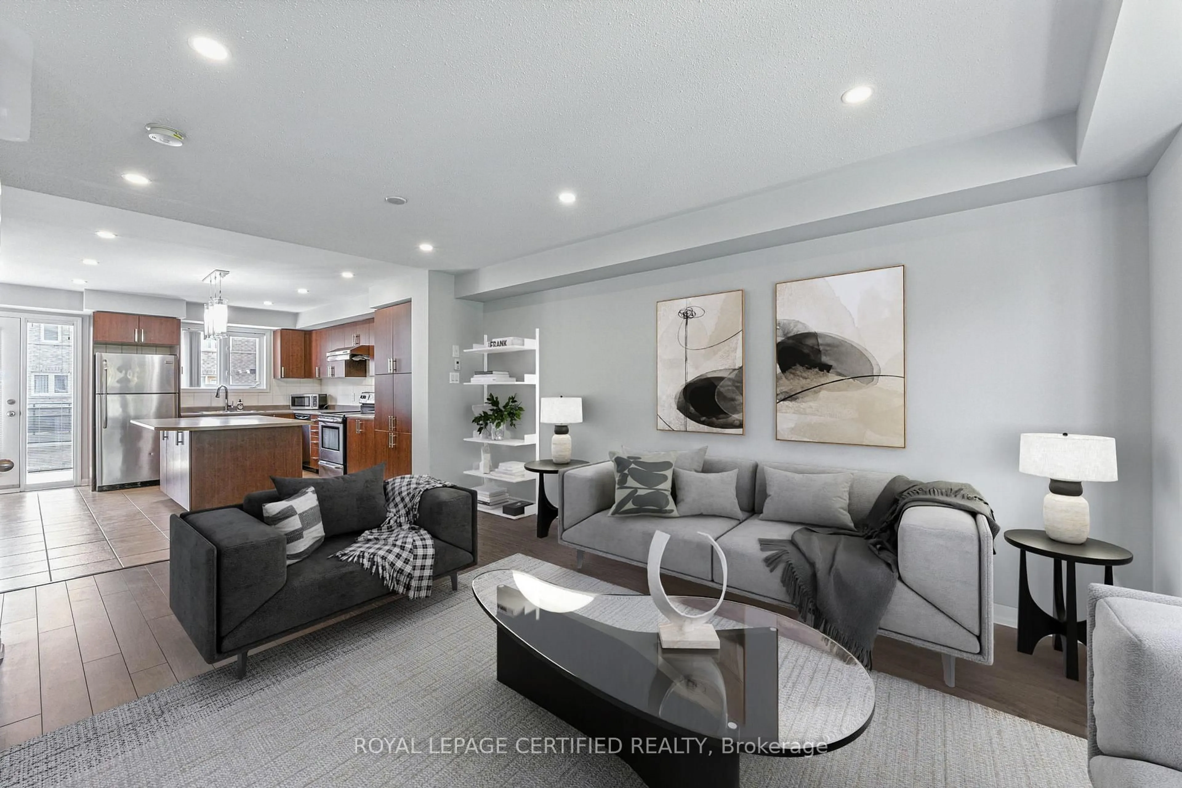 Living room with furniture, unknown for 2891 Rio Crt #20, Mississauga Ontario L5M 0S4