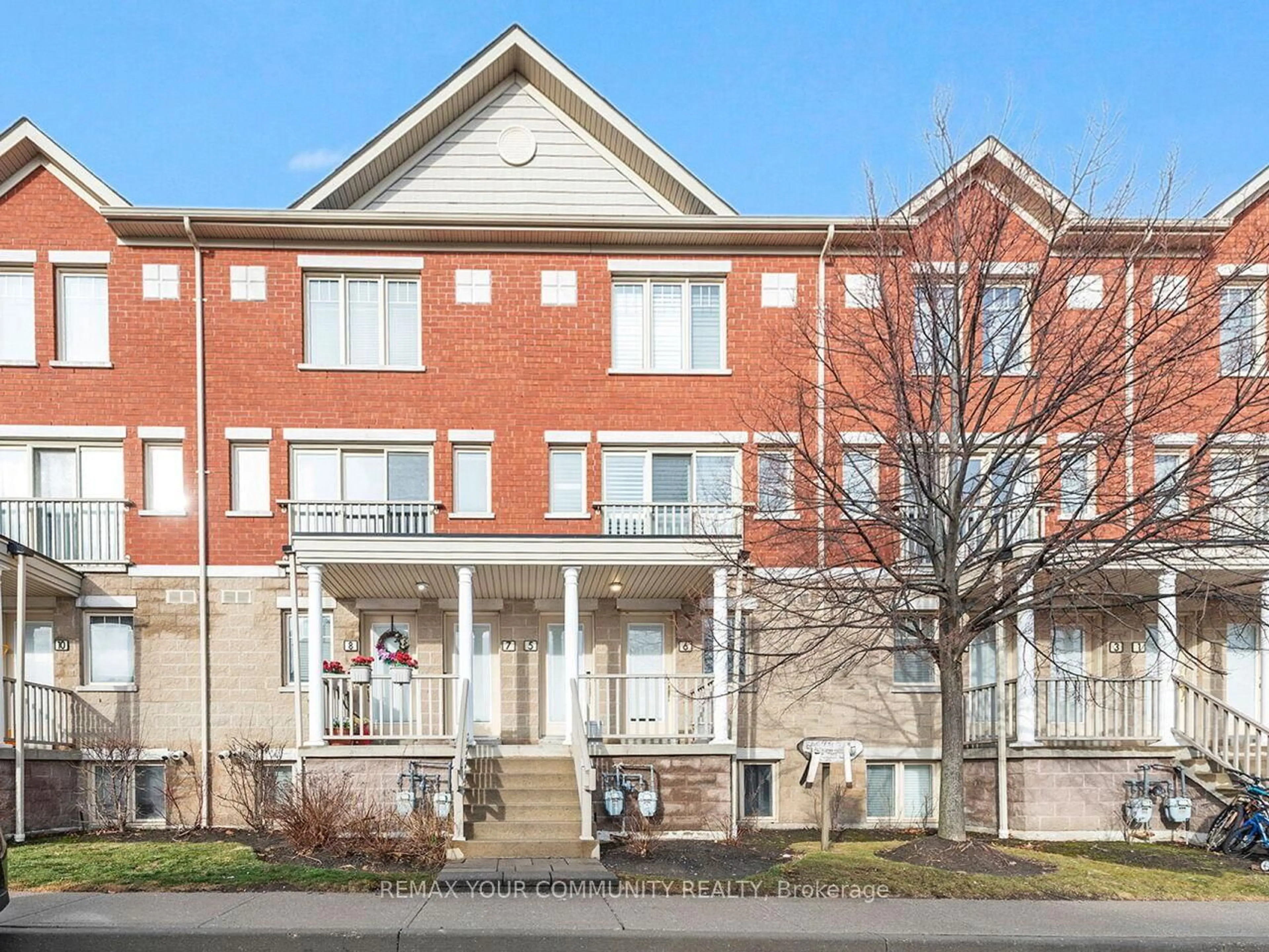 Home with brick exterior material, street for 5050 Intrepid Dr #7, Mississauga Ontario L5M 0E5