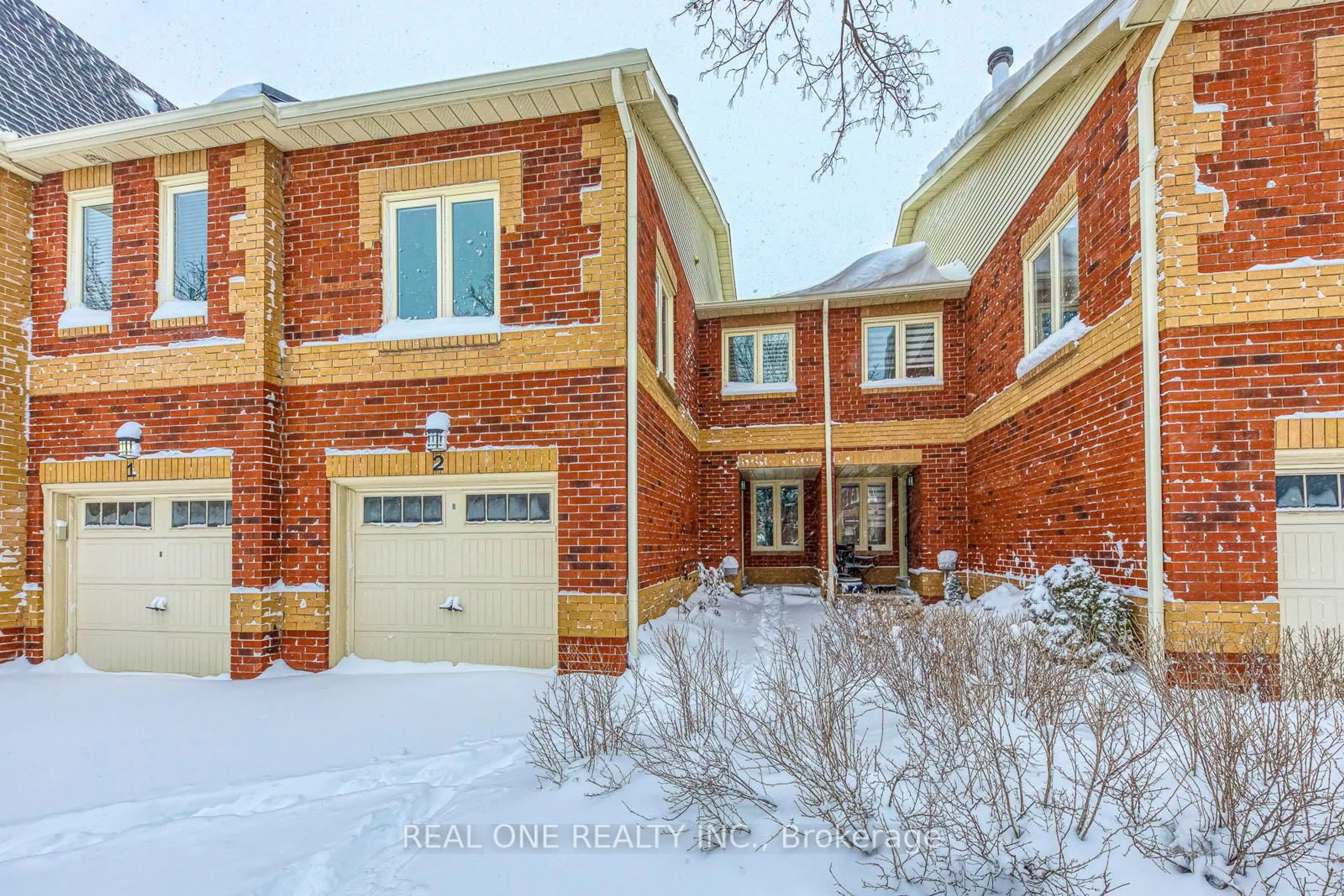 Home with brick exterior material, street for 2006 Glenada Cres #2, Oakville Ontario L6H 5R9