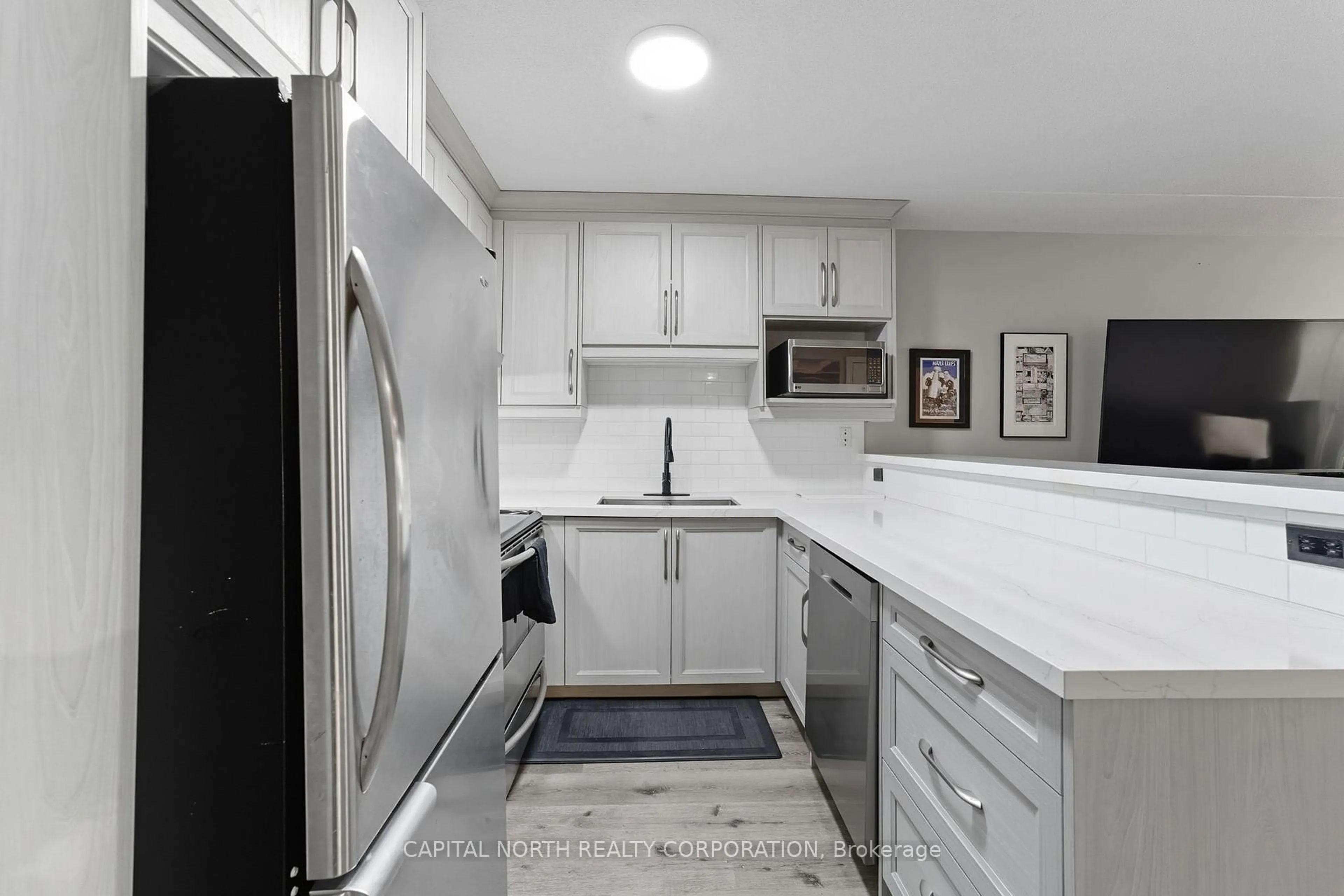 Unknown for 4013 Kilmer Dr #203, Burlington Ontario L7M 4M3