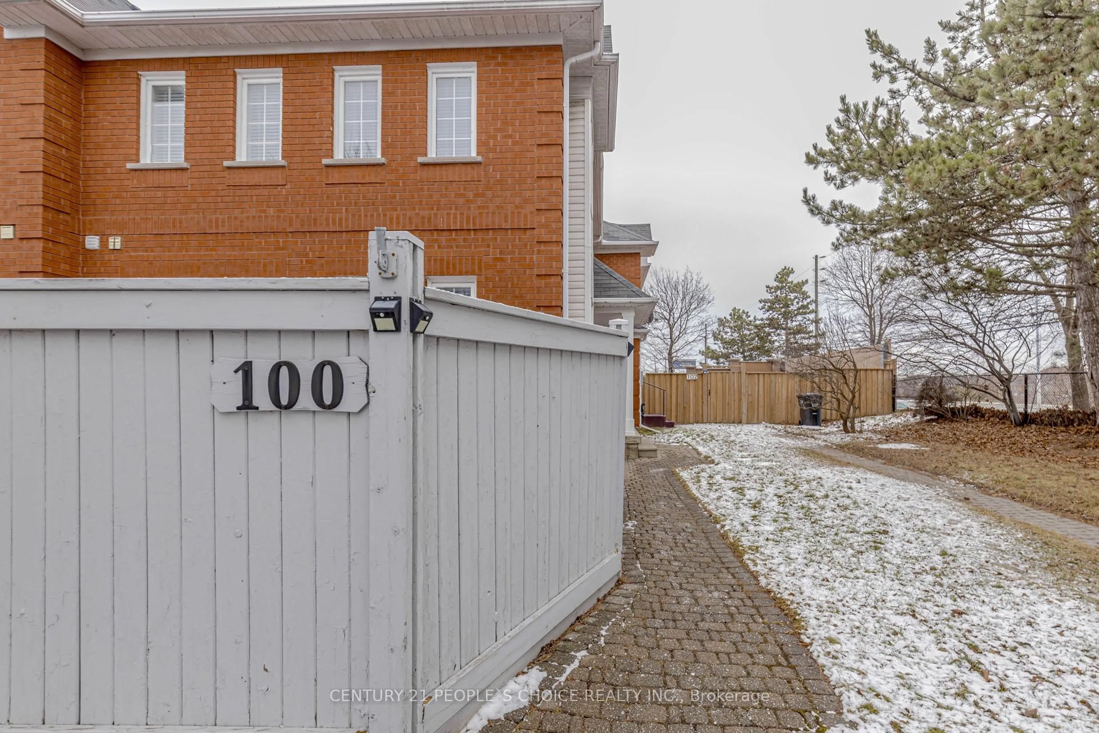 Unknown for 100 Blue Spruce St, Brampton Ontario L6R 1C3