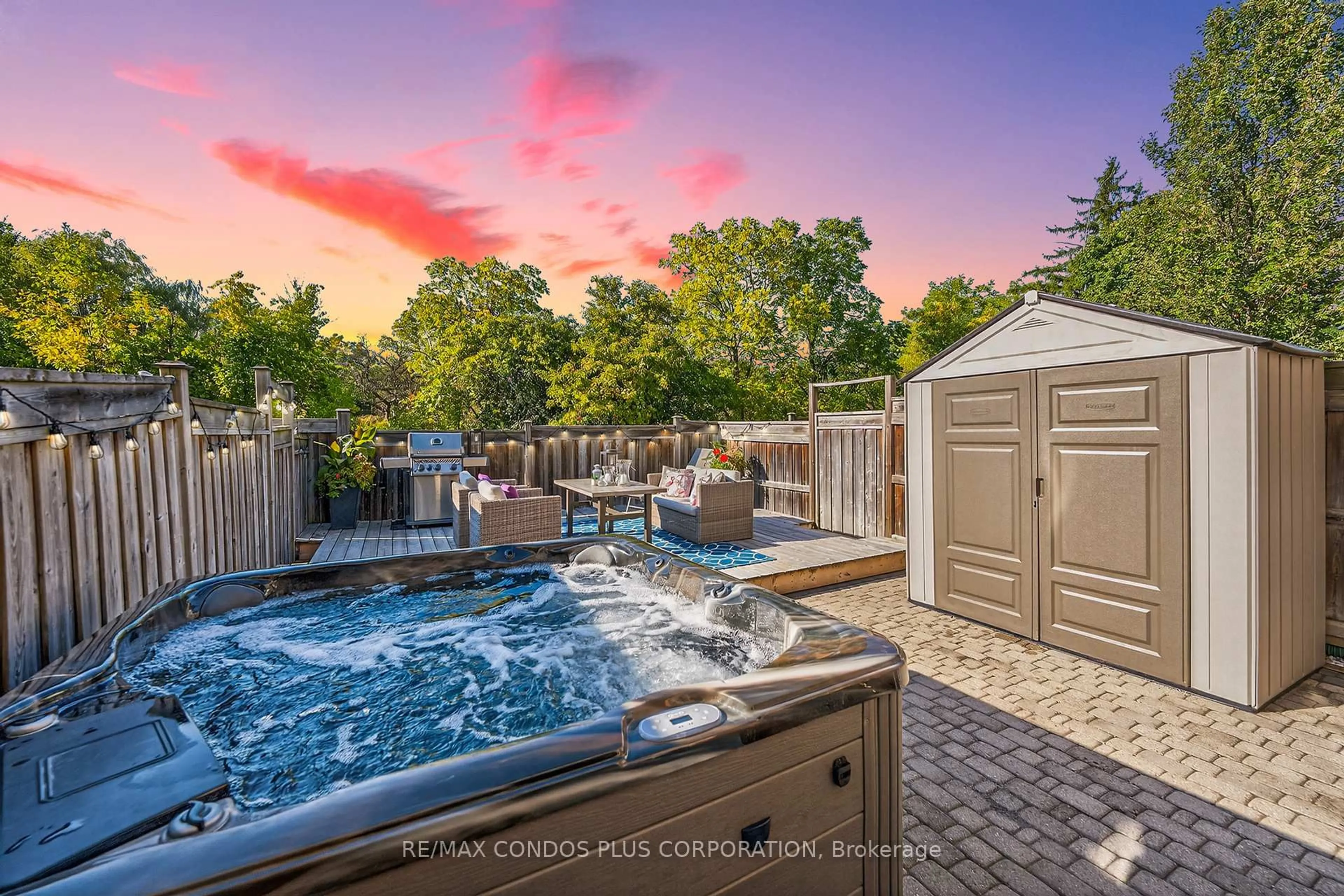 Unknown for 1491 Plains Rd #4, Burlington Ontario L7T 4H1