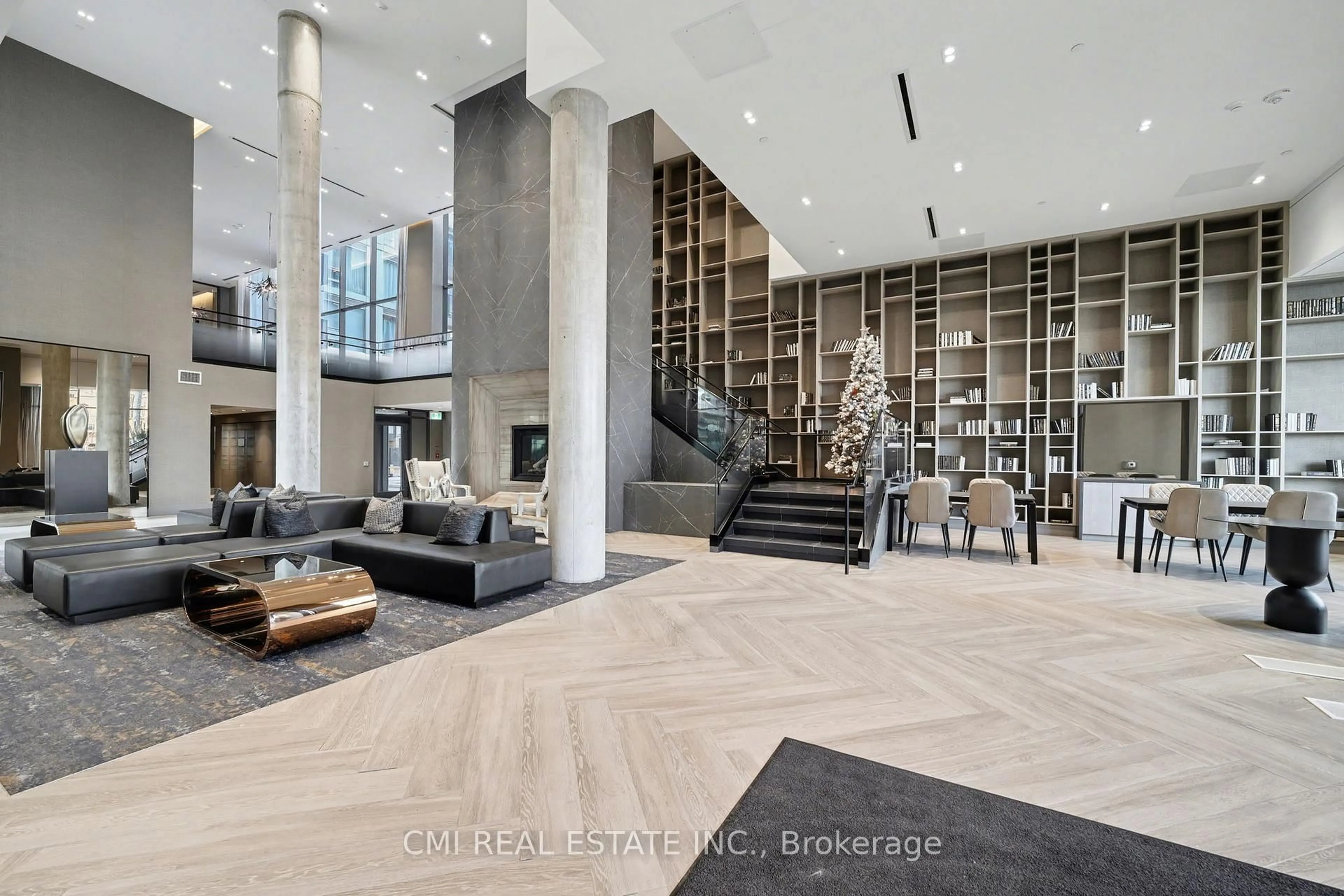 Lobby for 2450 Old Bronte Rd #242, Oakville Ontario L6M 4J2