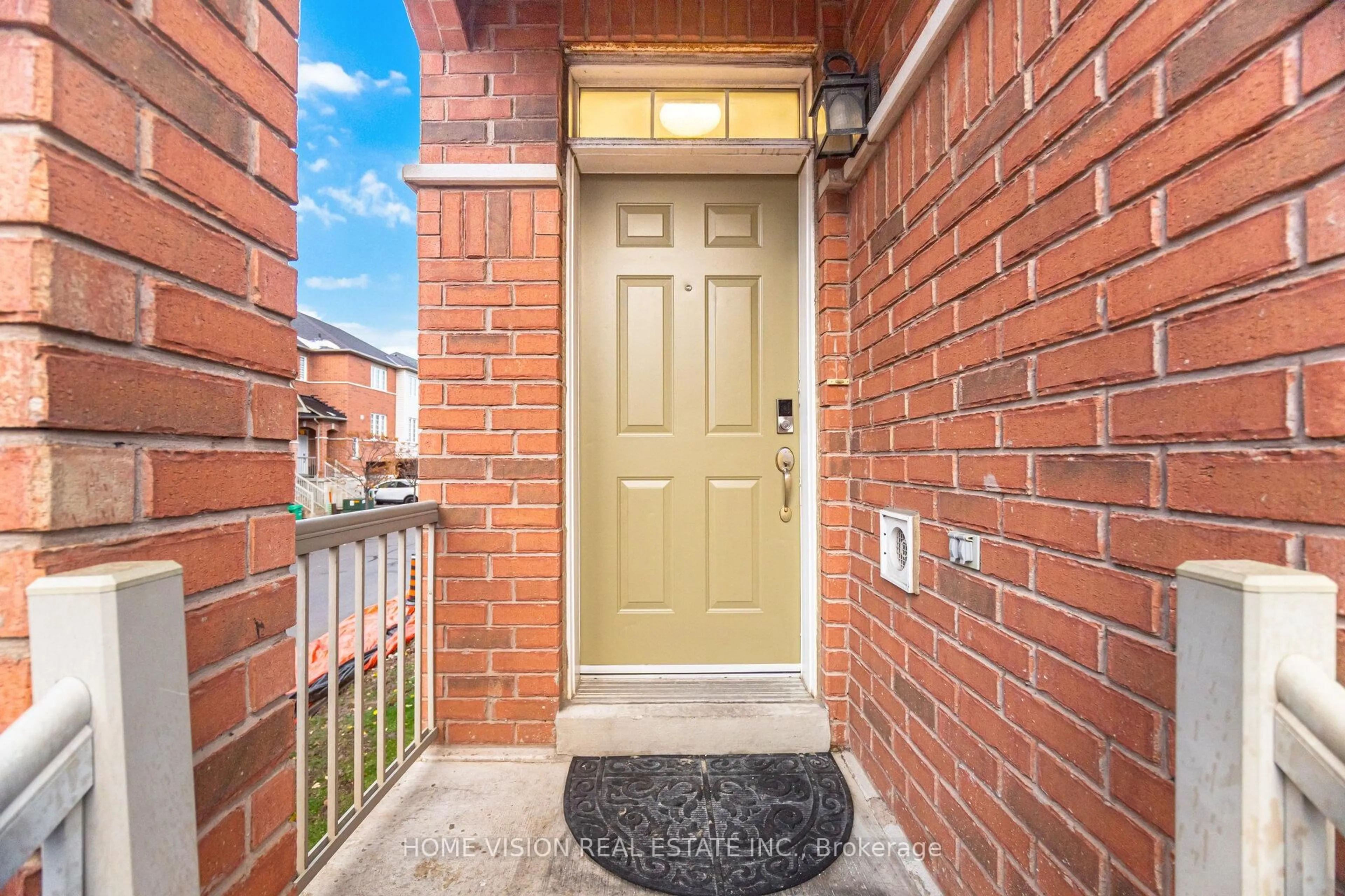 Unknown for 7155 Magistrate Terr #155, Mississauga Ontario L5W 1Y9