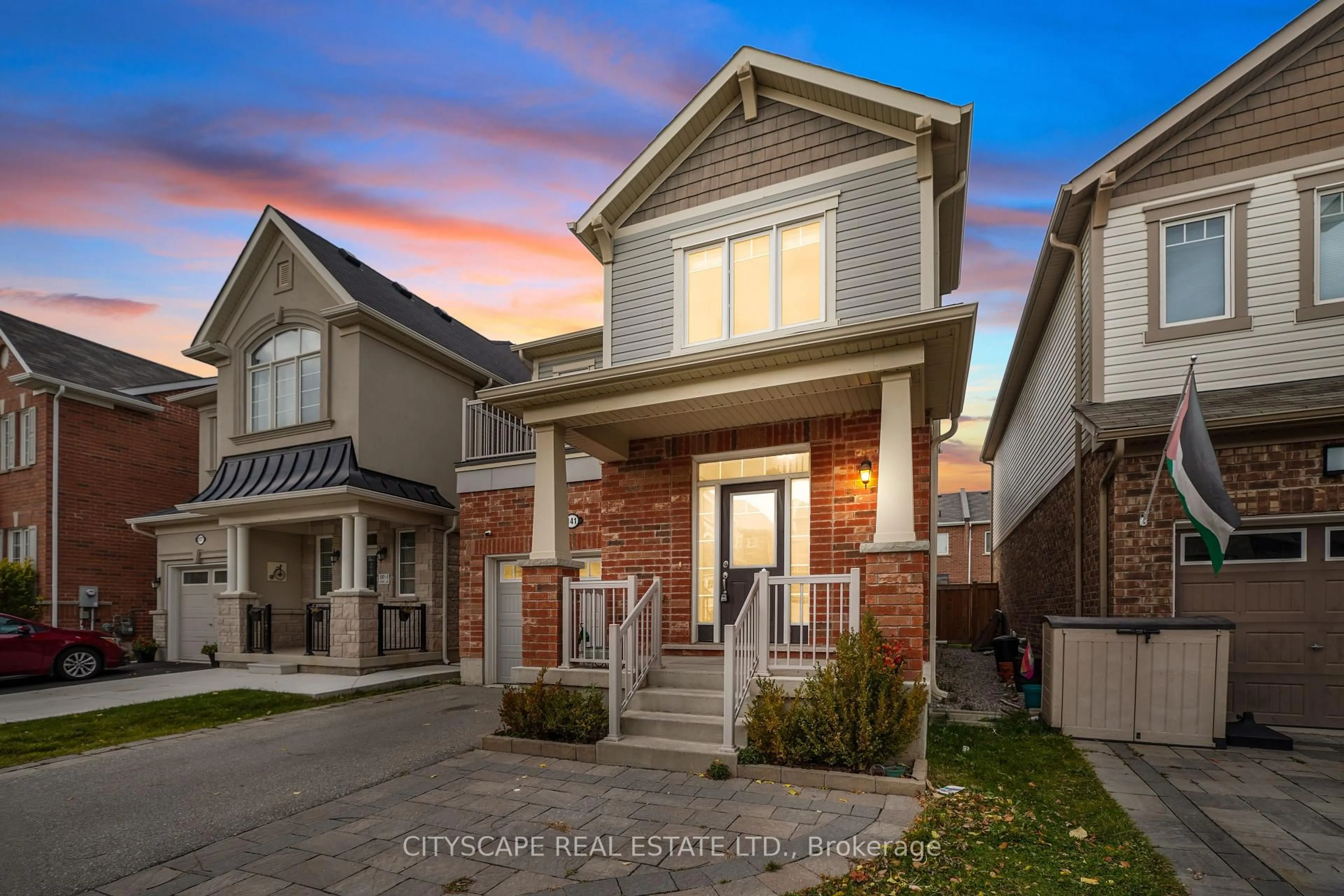 Home with brick exterior material, street for 141 Hatt Crt, Milton Ontario L9E 1G7