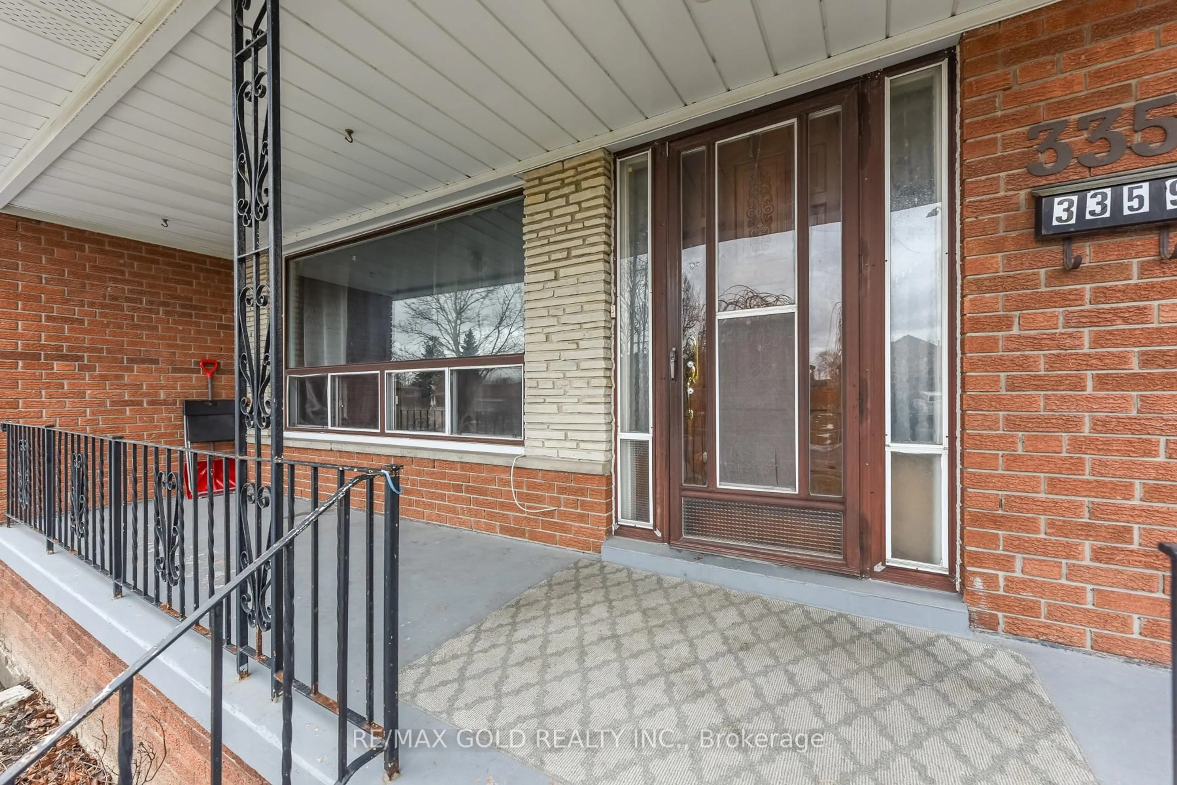 Unknown for 3359 Lehigh Cres, Mississauga Ontario L4T 1W9