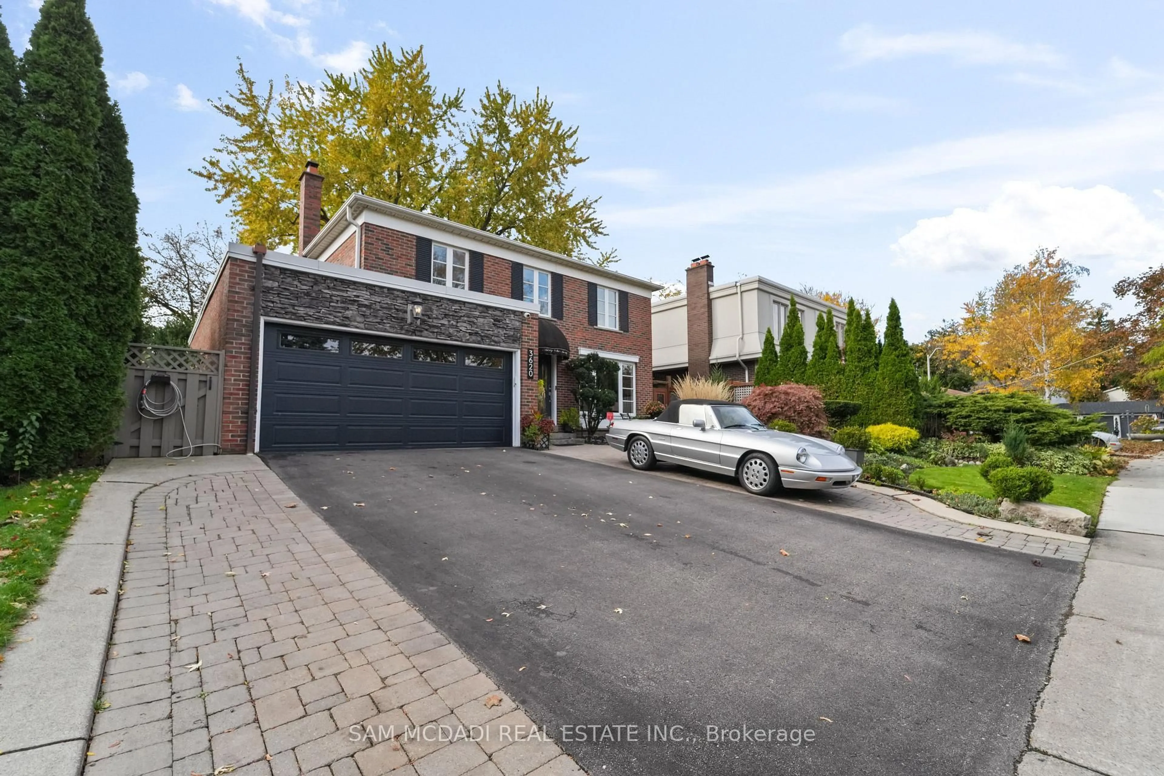 Home with brick exterior material, street for 3620 Ponytrail Dr, Mississauga Ontario L4X 1W4