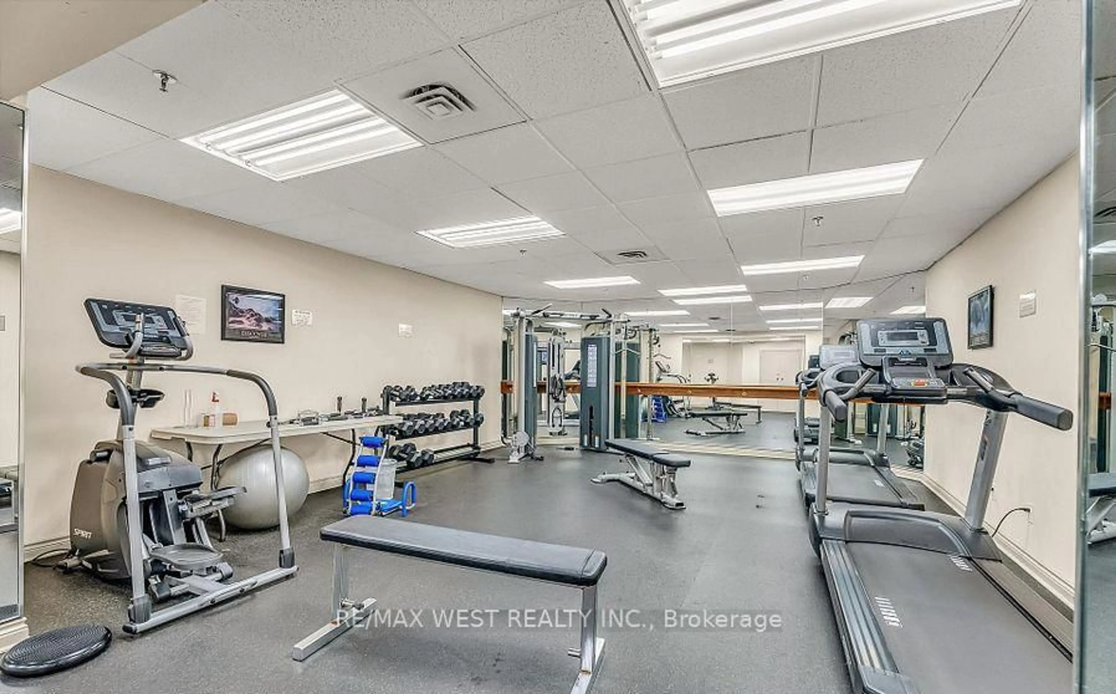 Gym or fitness room for 234 Albion Rd #1512, Toronto Ontario M9W 6A5