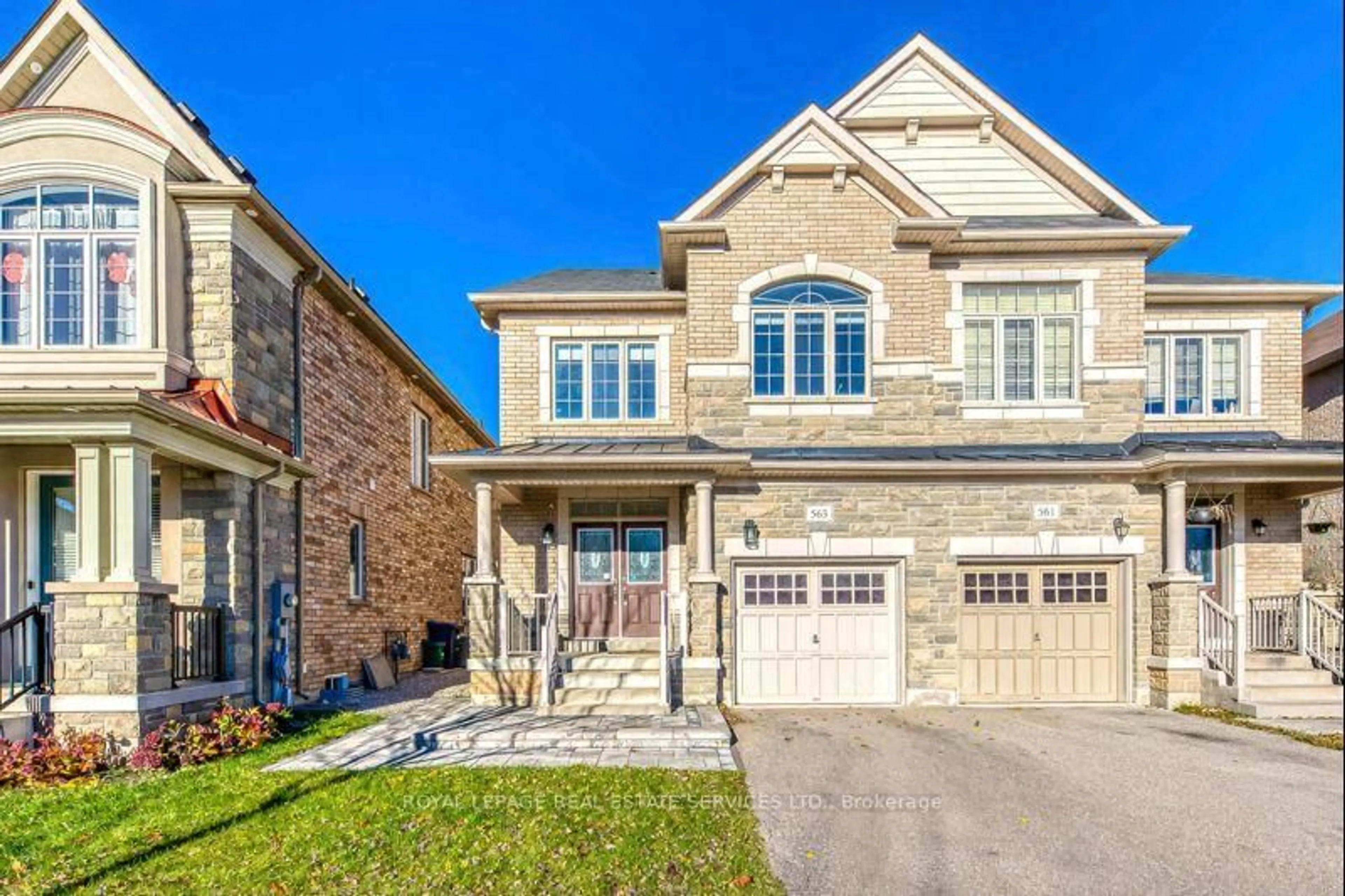 Home with brick exterior material, street for 563 Settlers Rd, Oakville Ontario L6M 1N7