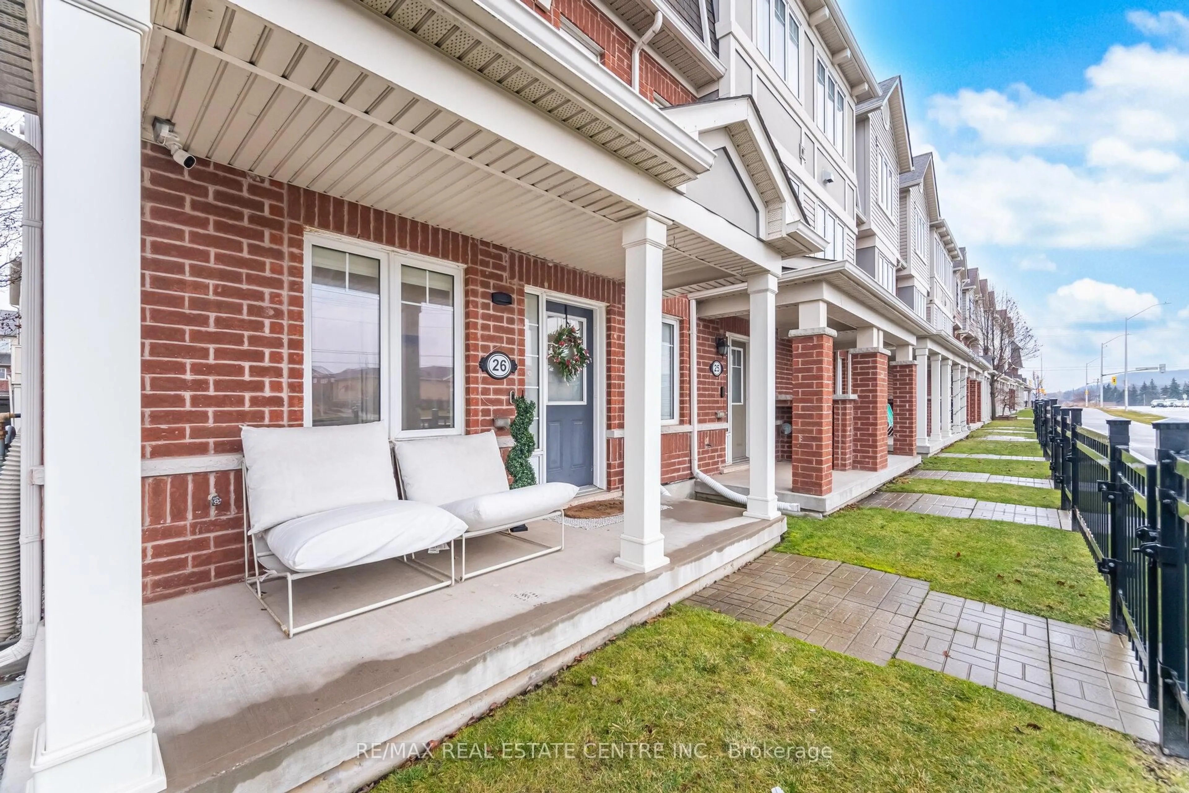 Patio, street for 6020 Derry Rd #26, Milton Ontario L9T 8L6