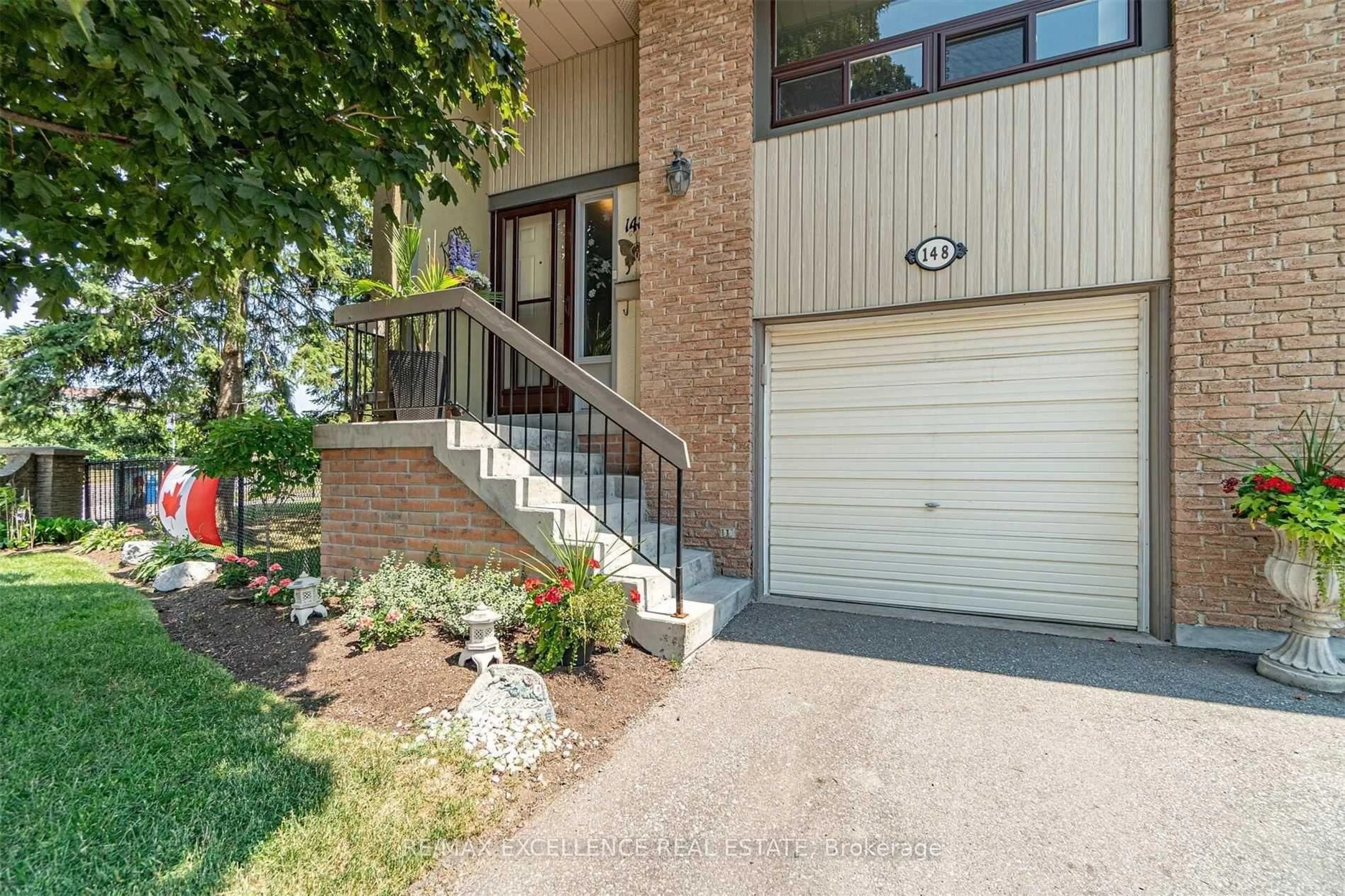 Unknown for 148 Ashton Cres, Brampton Ontario L6S 3J9