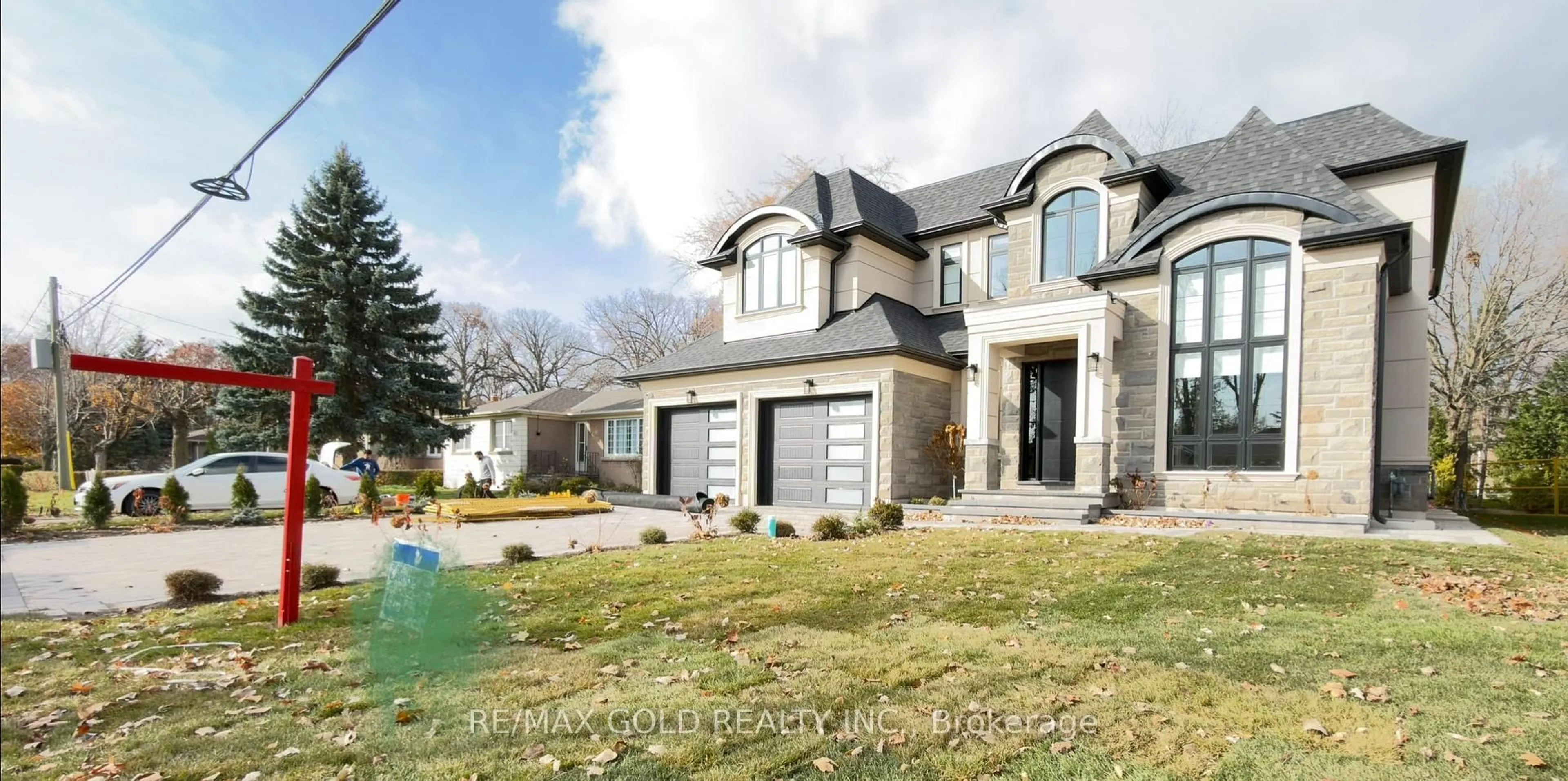 Home with brick exterior material, street for 507 Wildwood Dr, Oakville Ontario L6K 1V1