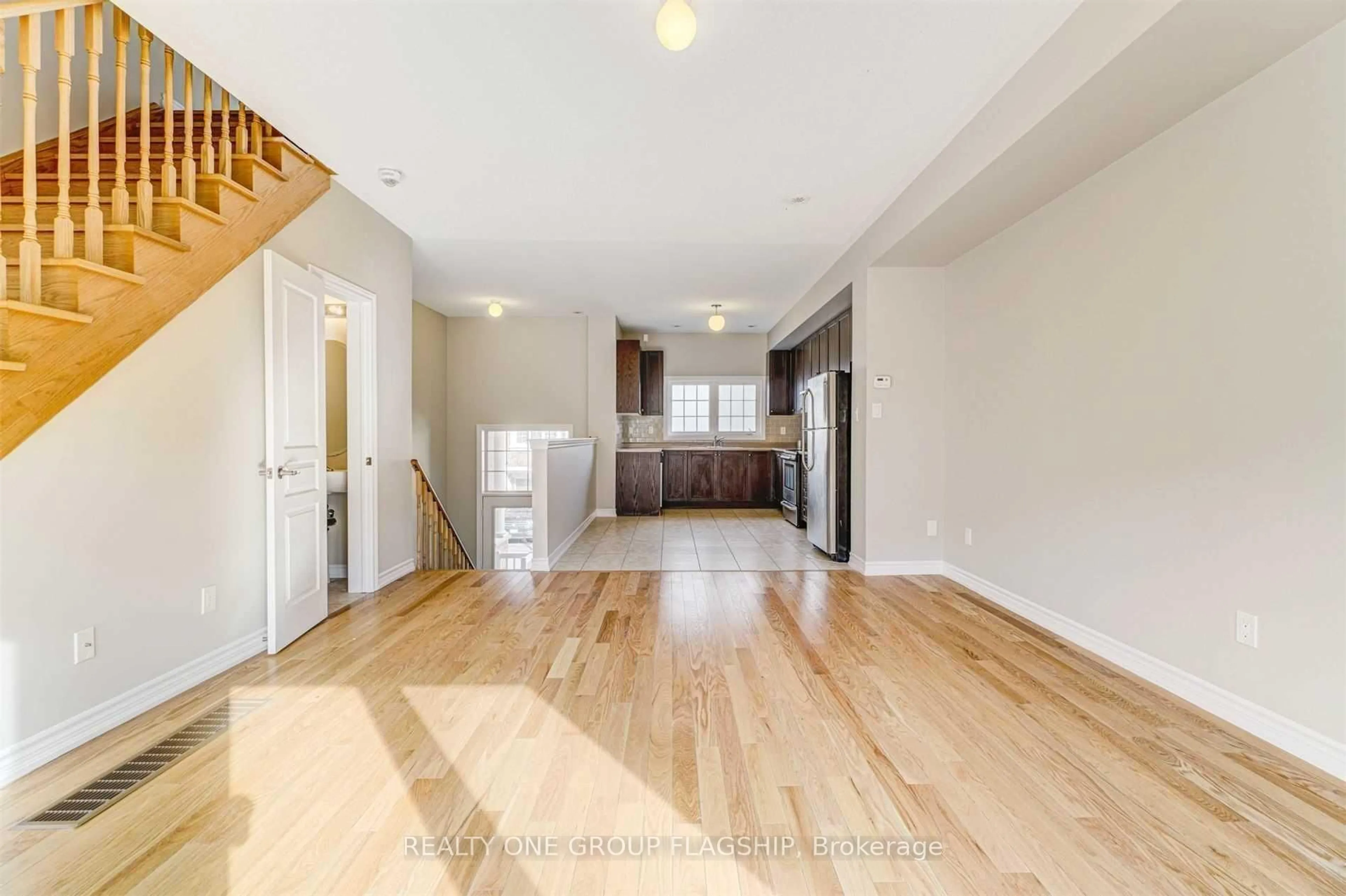 Unknown for 51 Aspen Hills Rd, Brampton Ontario L6Y 6E4