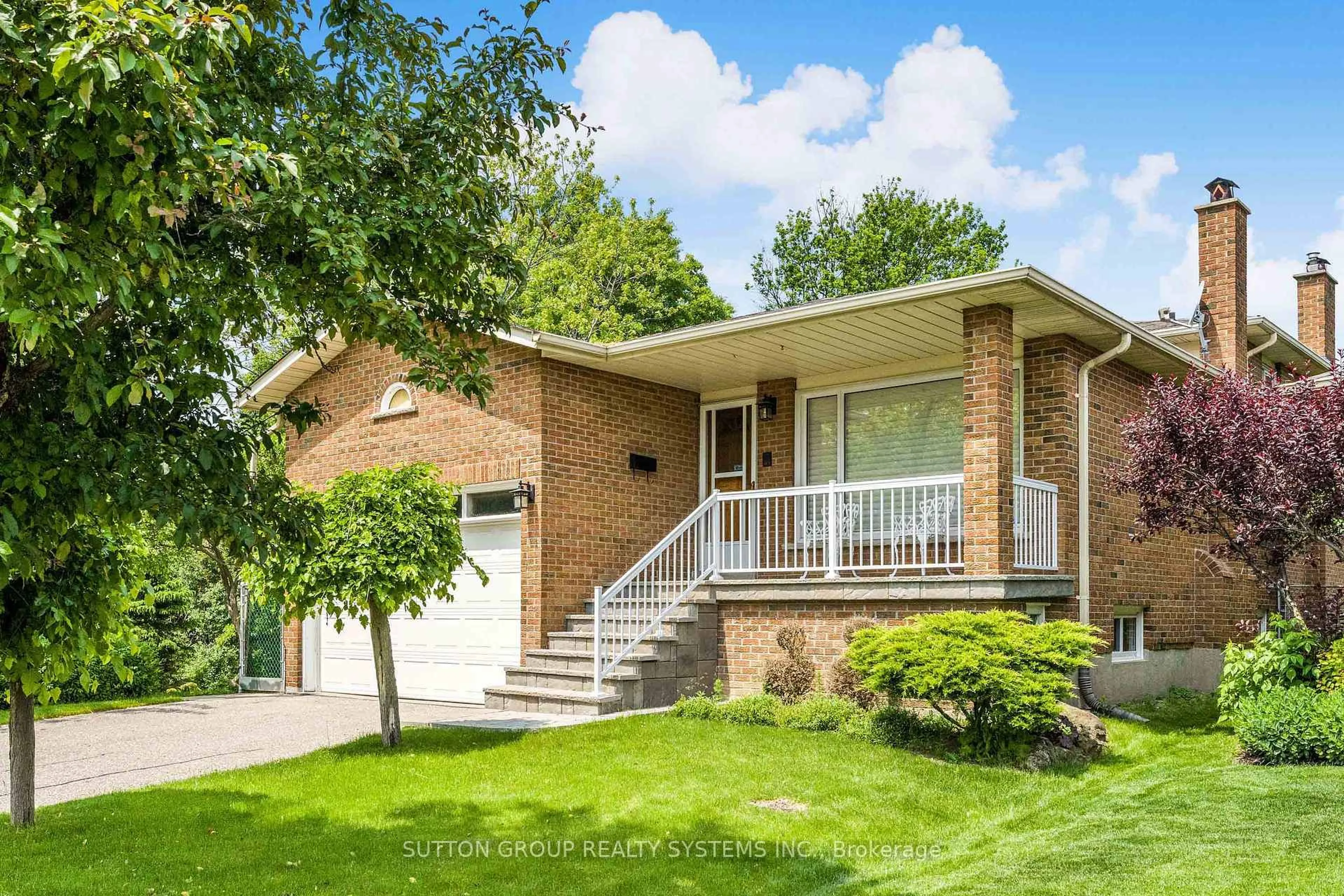 Home with brick exterior material, street for 1161 Carlo Crt, Mississauga Ontario L4W 3N6