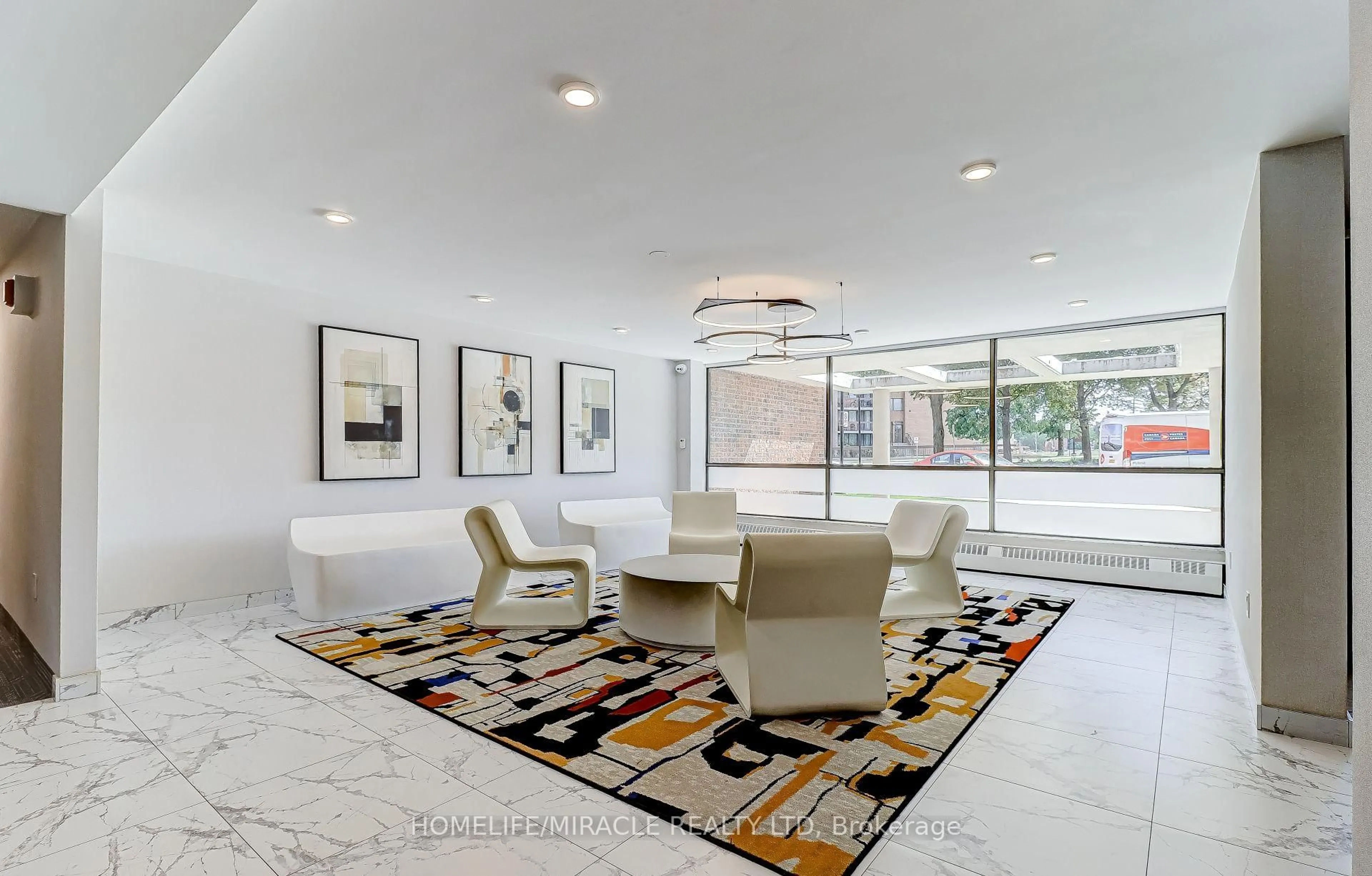 Lobby for 3501 Glen Erin Dr #409, Mississauga Ontario L5L 2E9