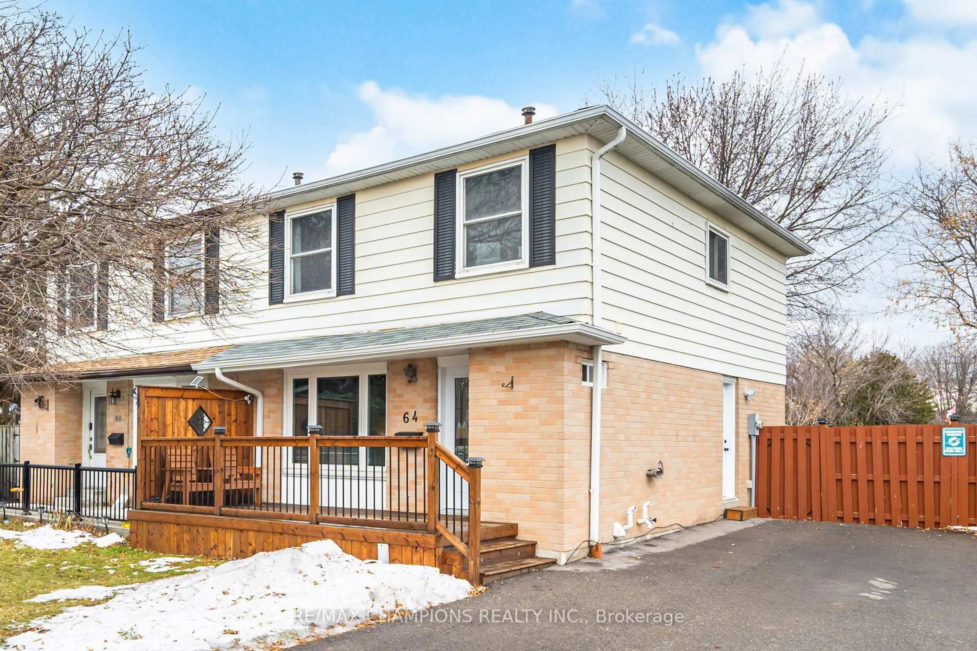 Home with vinyl exterior material, street for 64 Greenbriar Rd, Brampton Ontario L6S 2A5