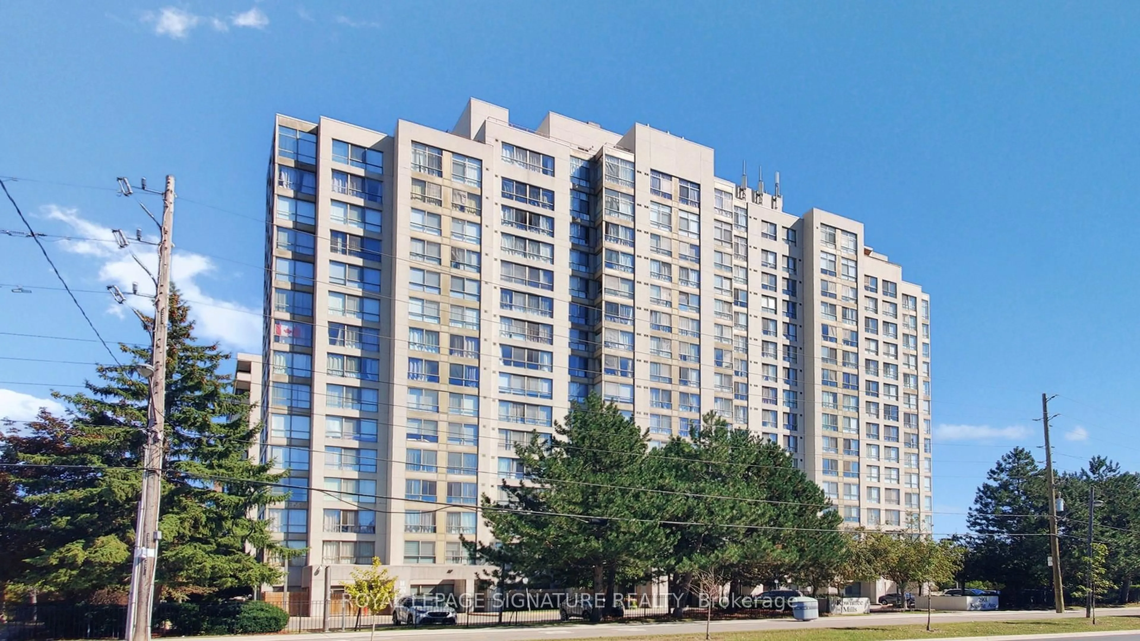 Indoor foyer for 2901 Kipling Ave #307, Toronto Ontario M9V 5E5