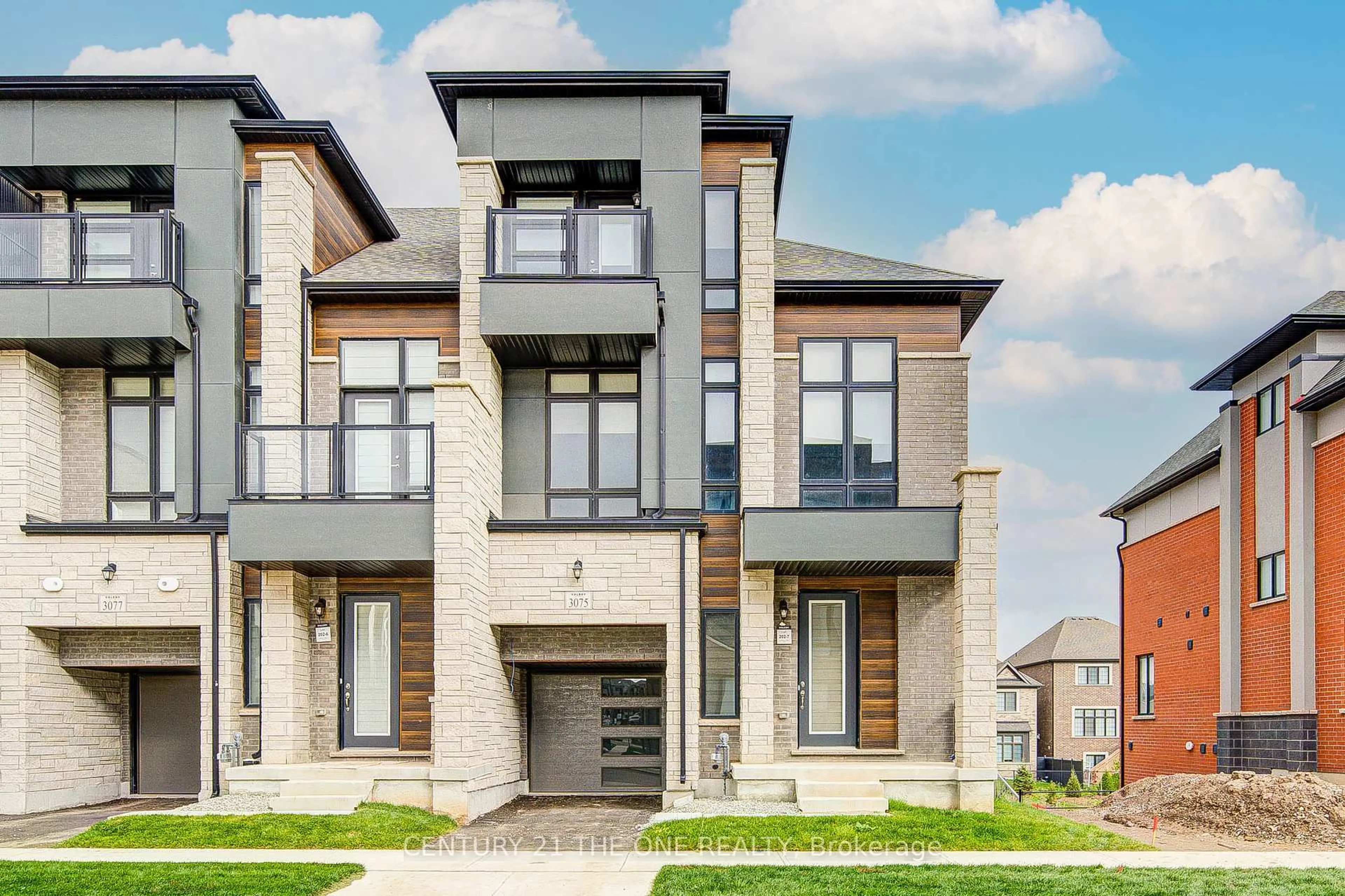 Home with brick exterior material, street for 3075 Perkins Way, Oakville Ontario L6H 7G1