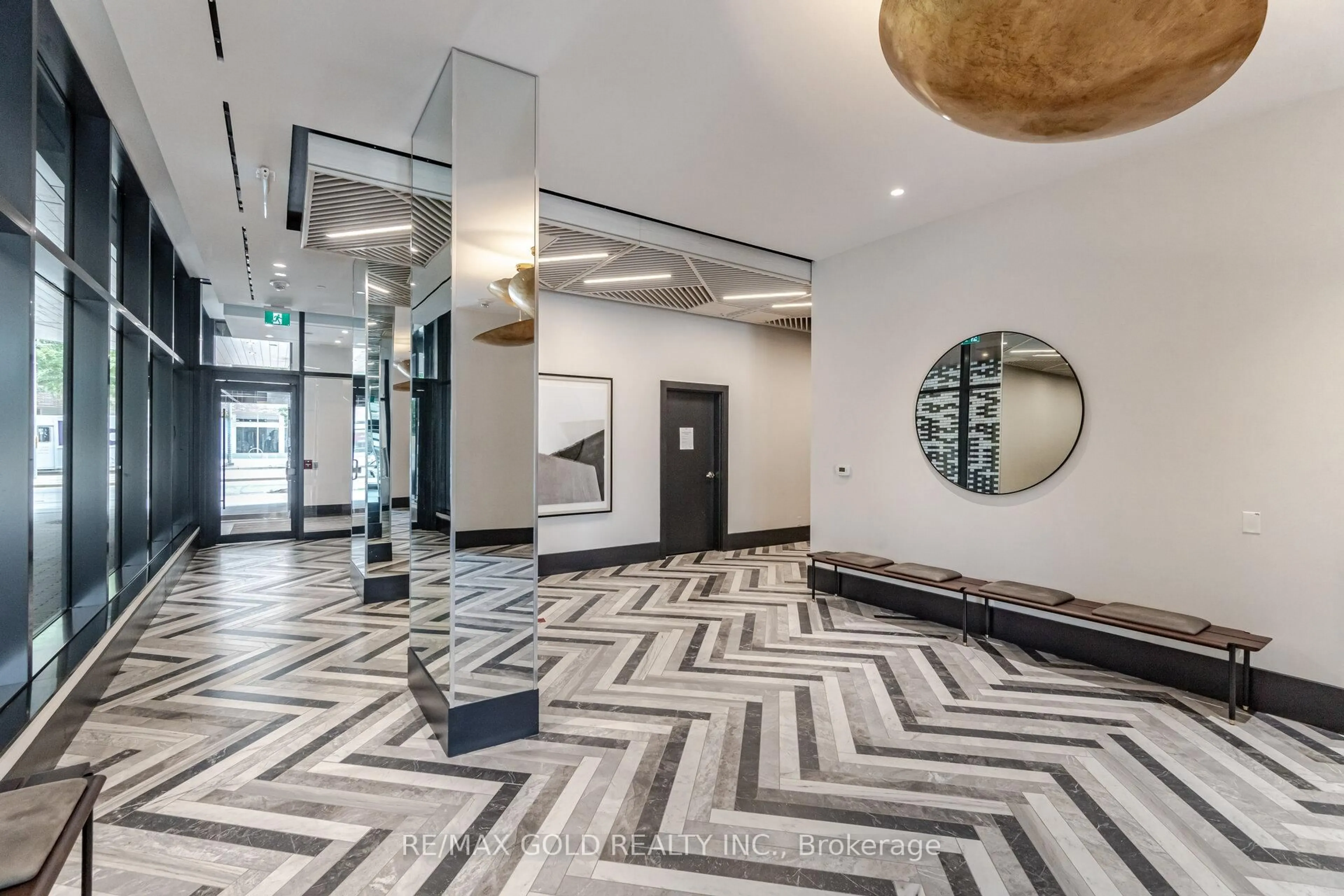 Unknown for 1808 St.Clair Ave #405, Toronto Ontario M6N 0C1