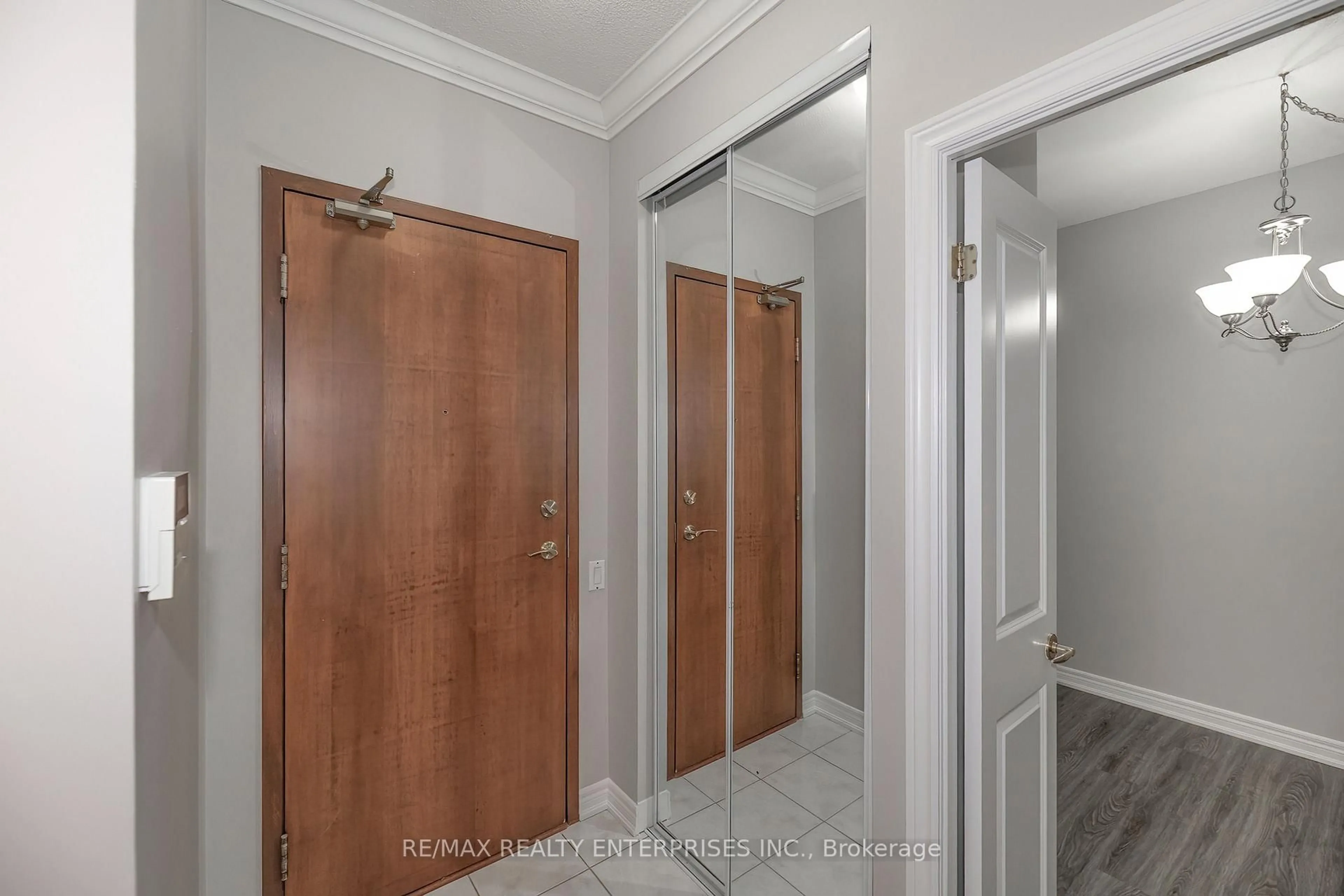 Indoor entryway for 60 Old Mill Rd #205, Oakville Ontario L6J 7V9